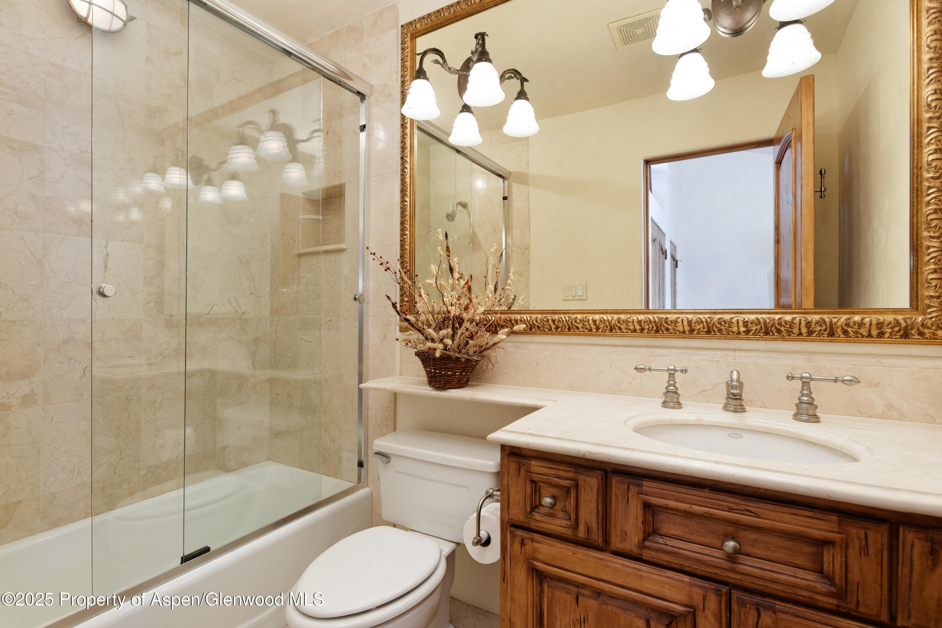 155 Lone Pine Road, 5 Property Photo 18