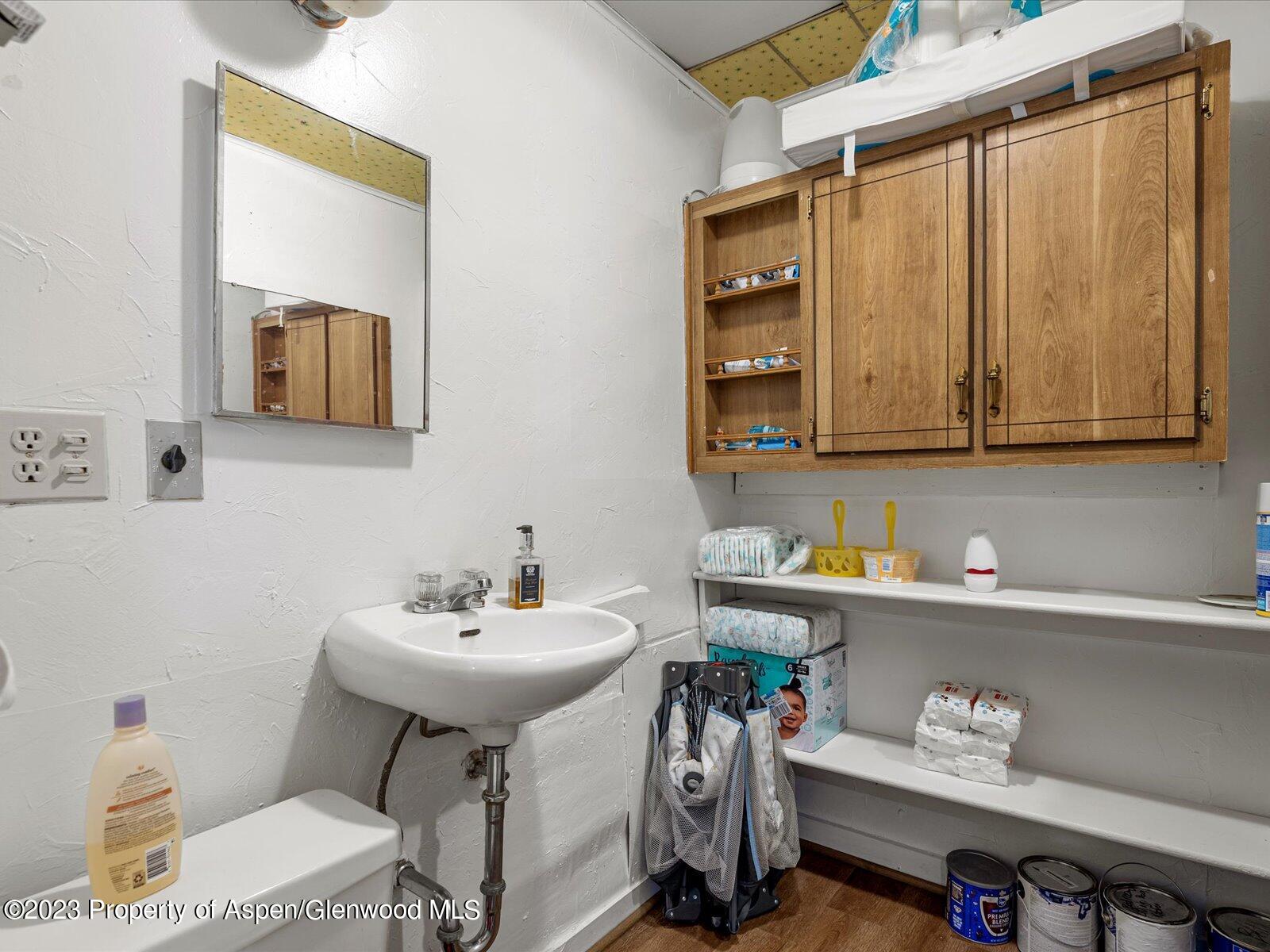 3110 S Grand Avenue Property Photo 29