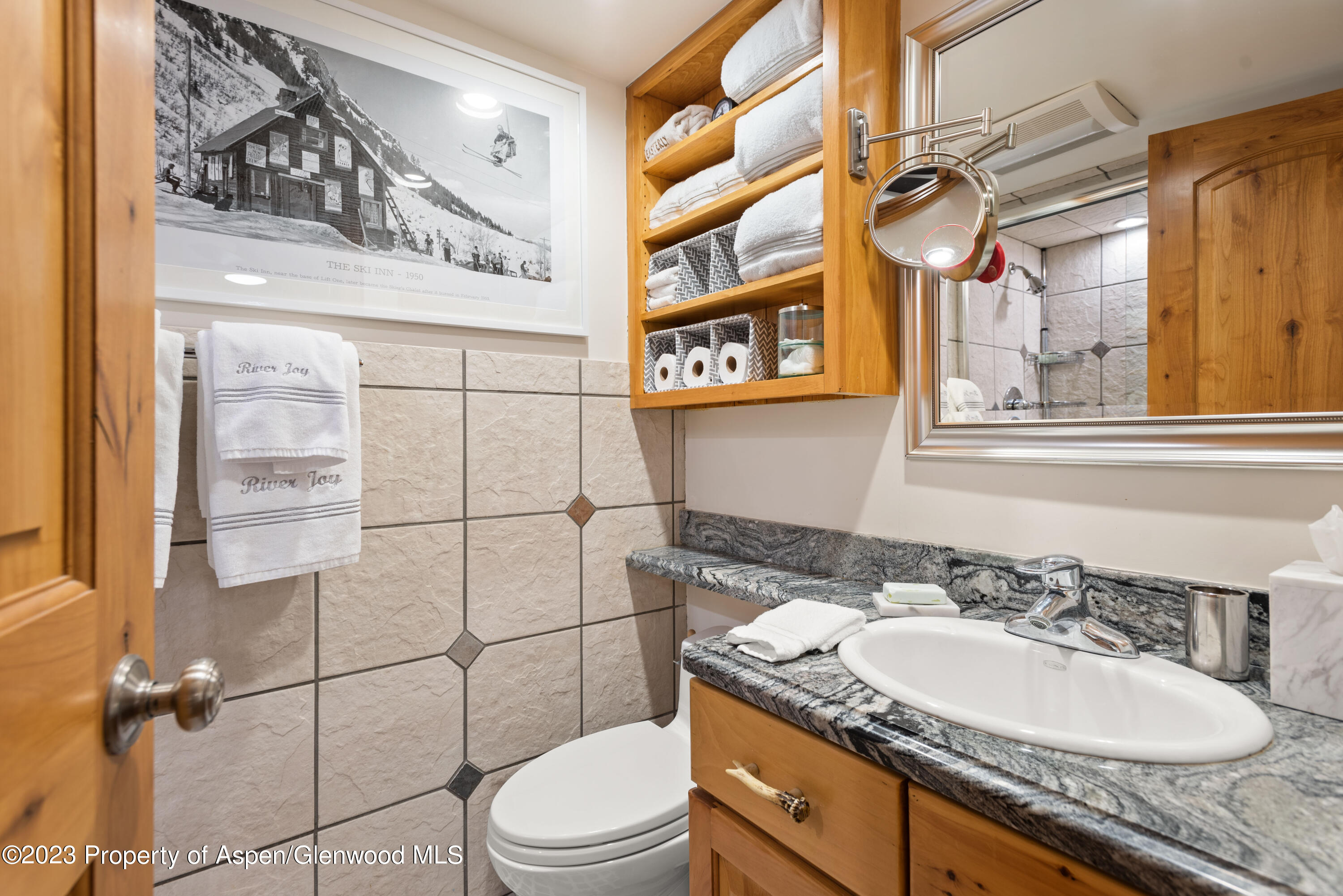 1034 E Cooper Avenue 4a Property Photo 16