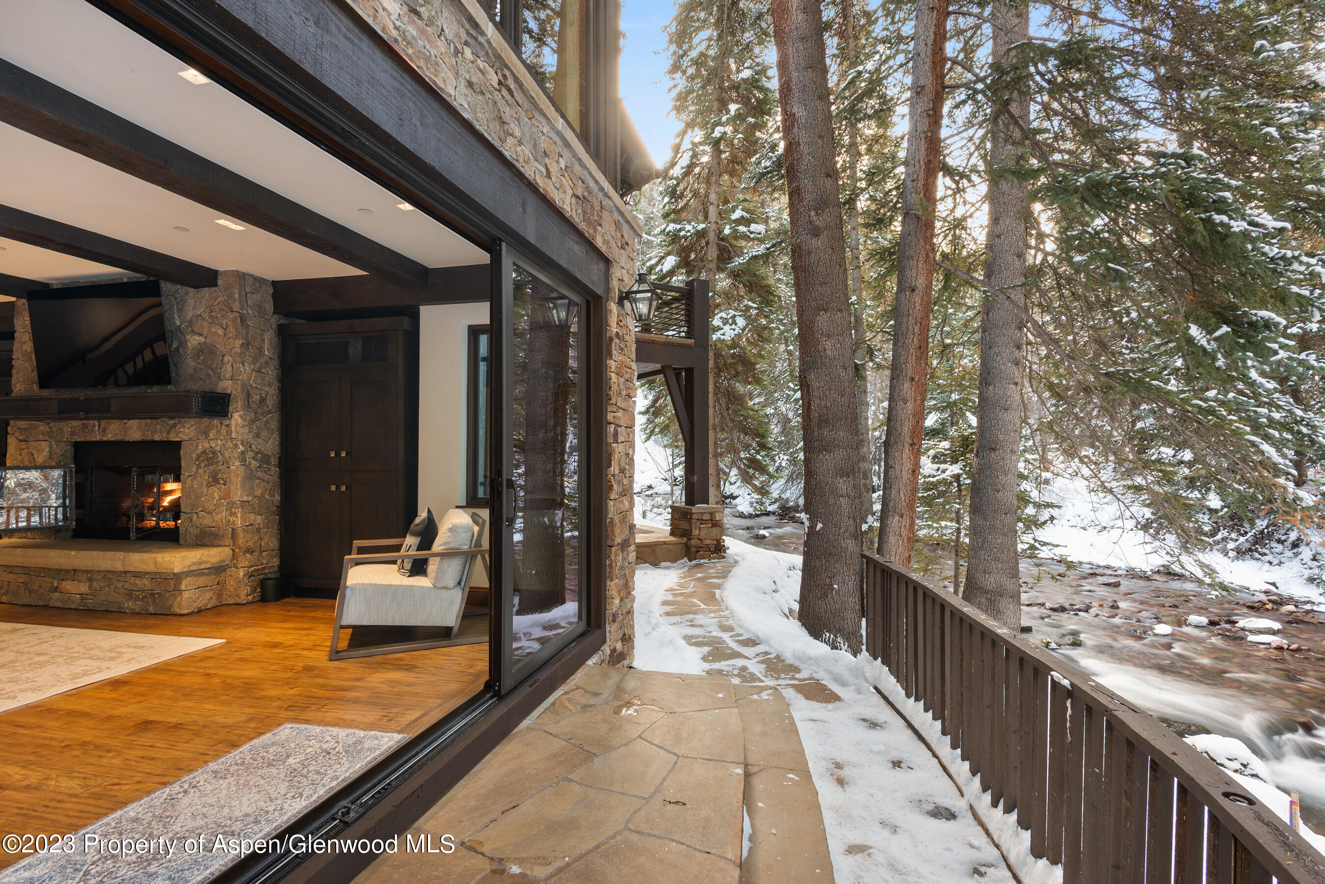 1819 Maroon Creek Road Property Photo 23