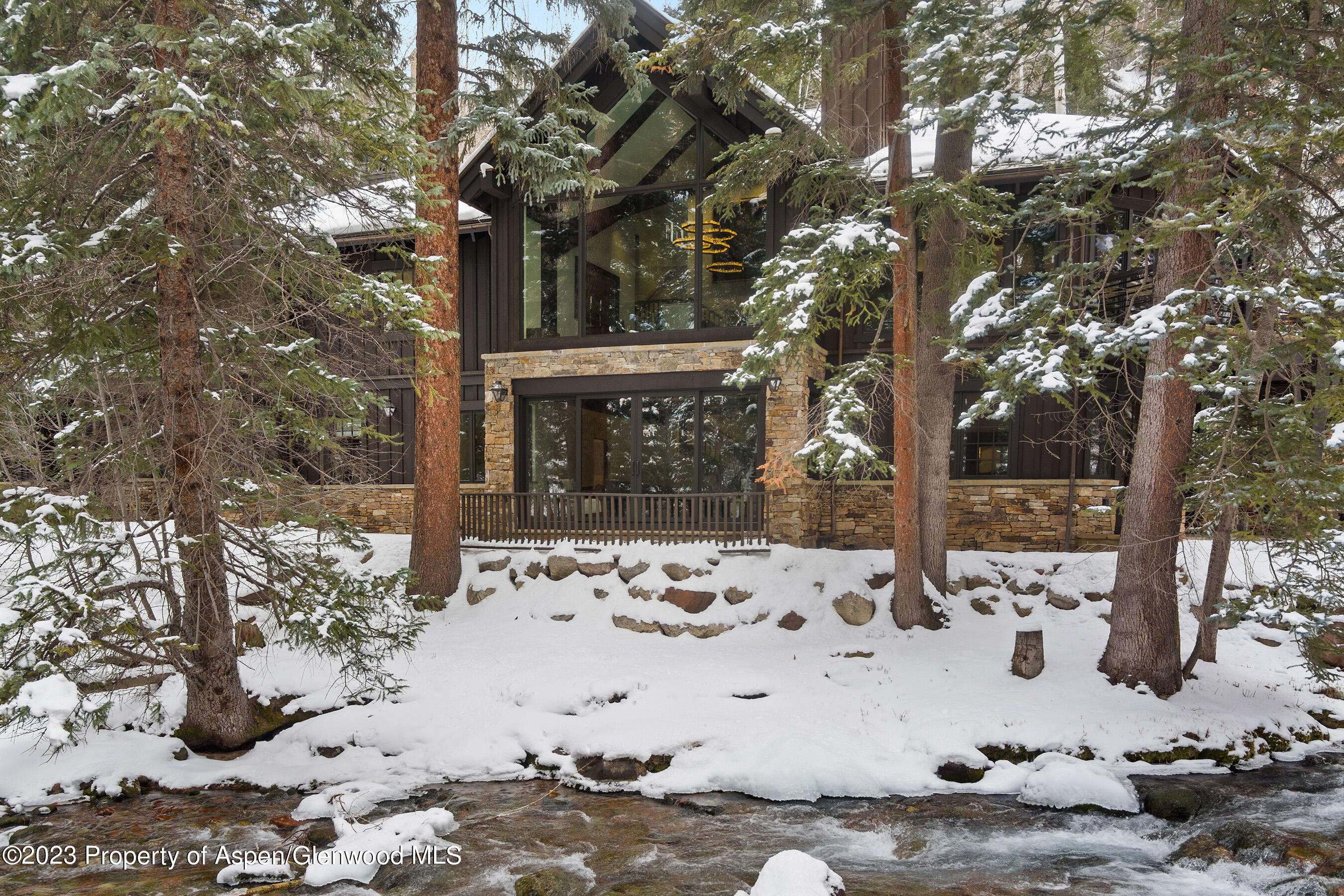 1819 Maroon Creek Road Property Photo 38