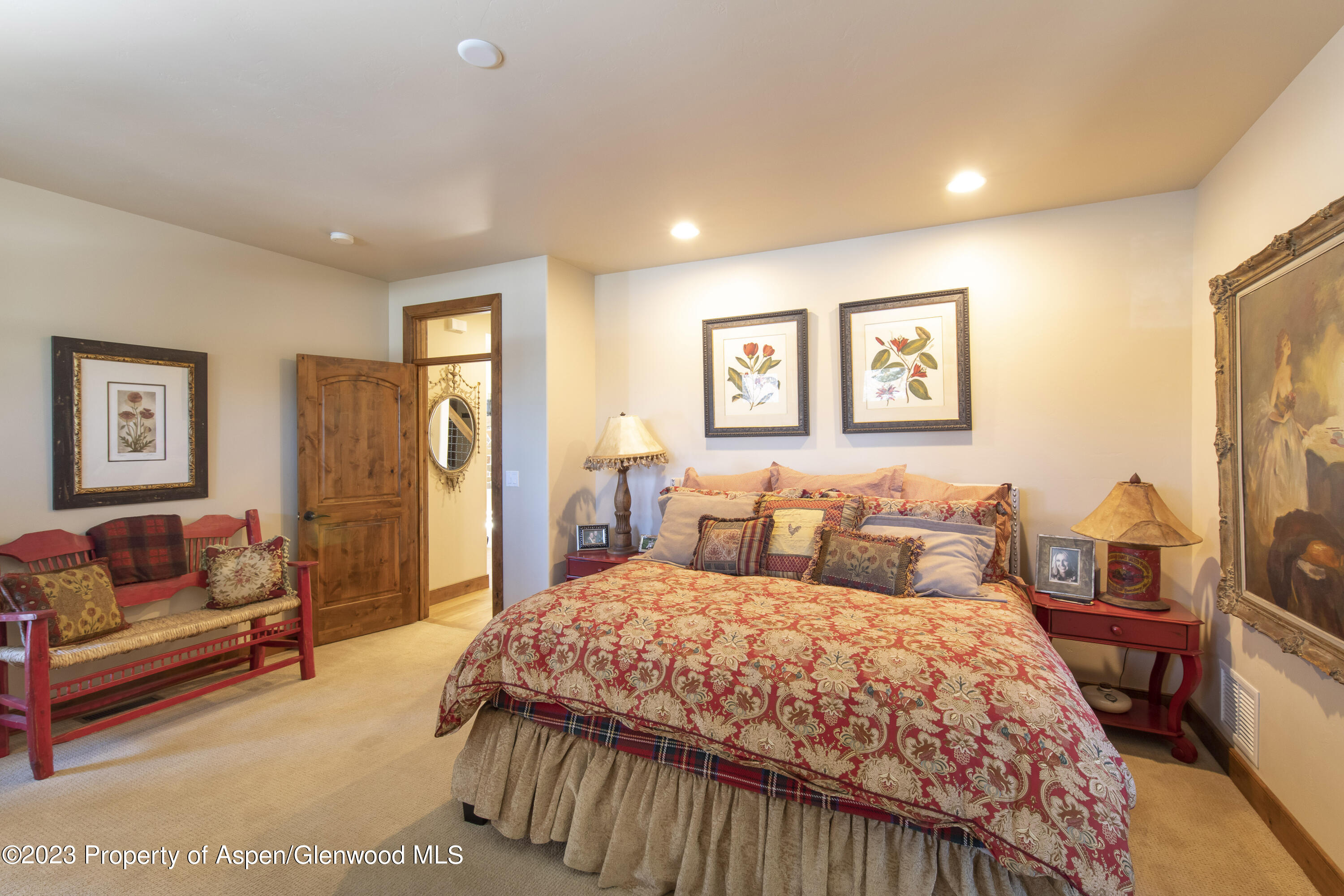 627 N Bridge Drive Property Photo 11