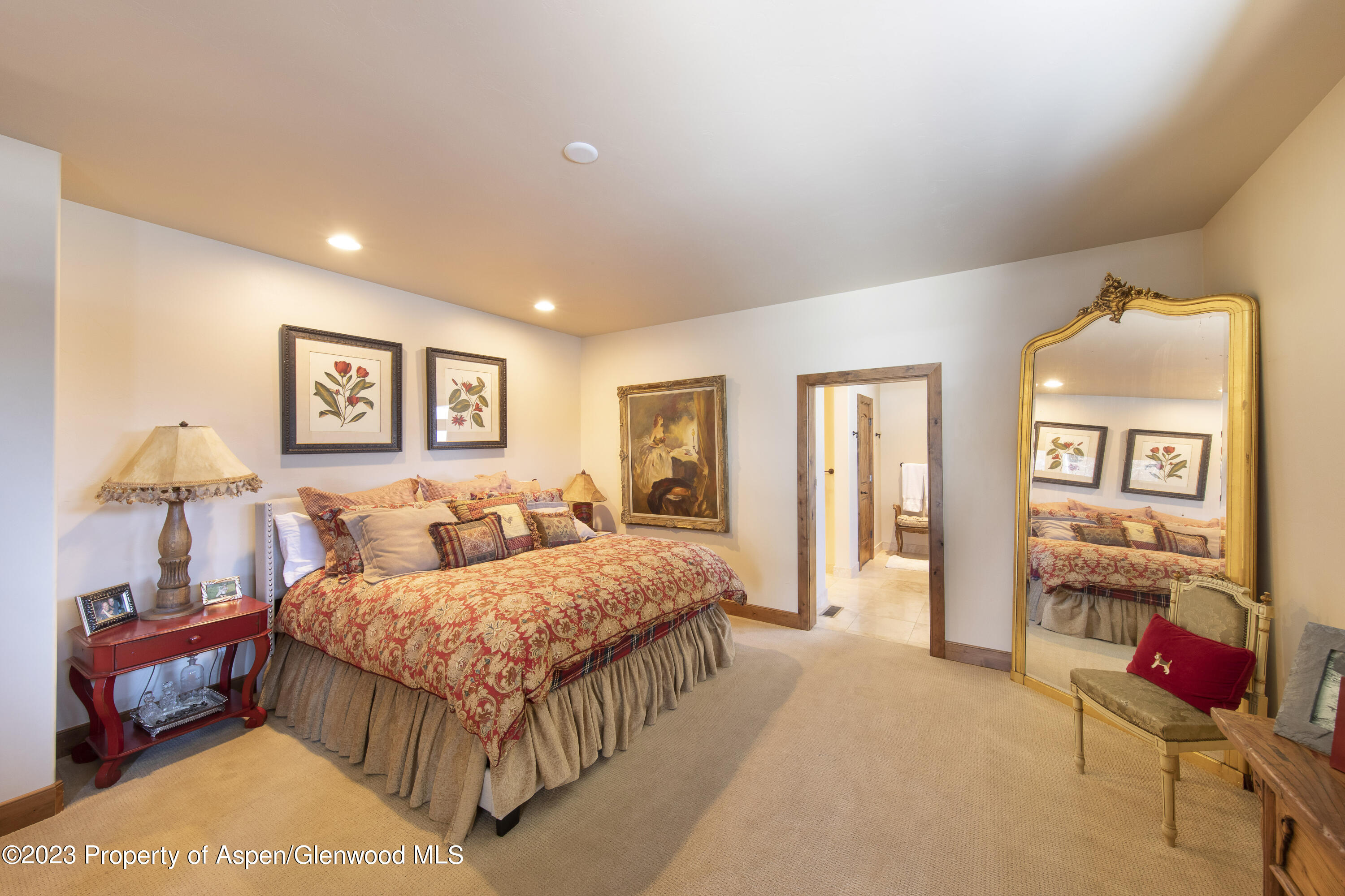627 N Bridge Drive Property Photo 12