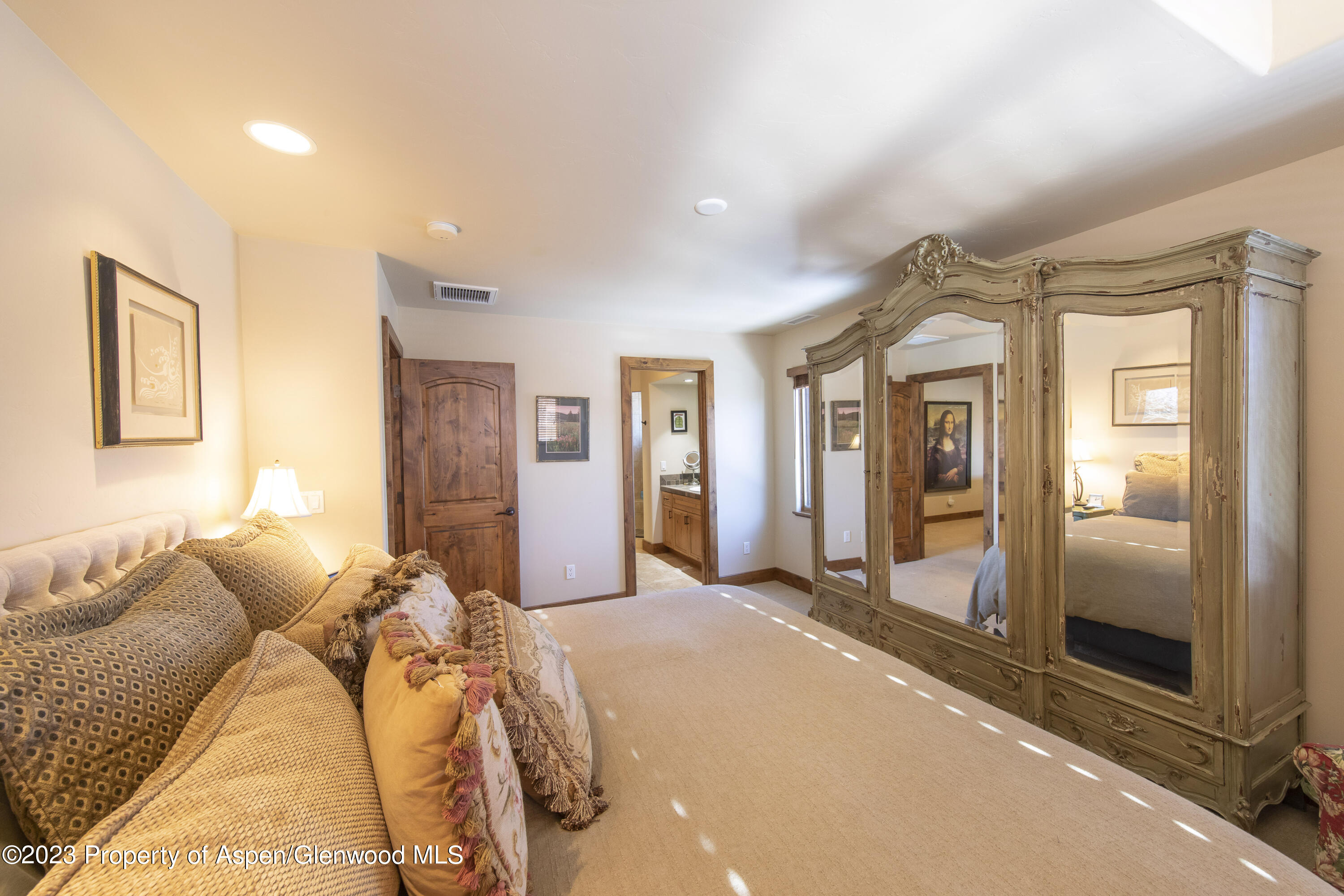 627 N Bridge Drive Property Photo 23