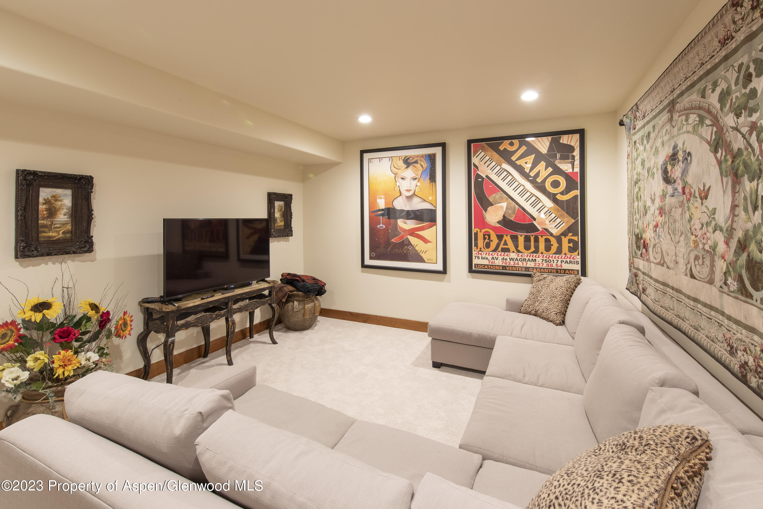 627 N Bridge Drive Property Photo 44