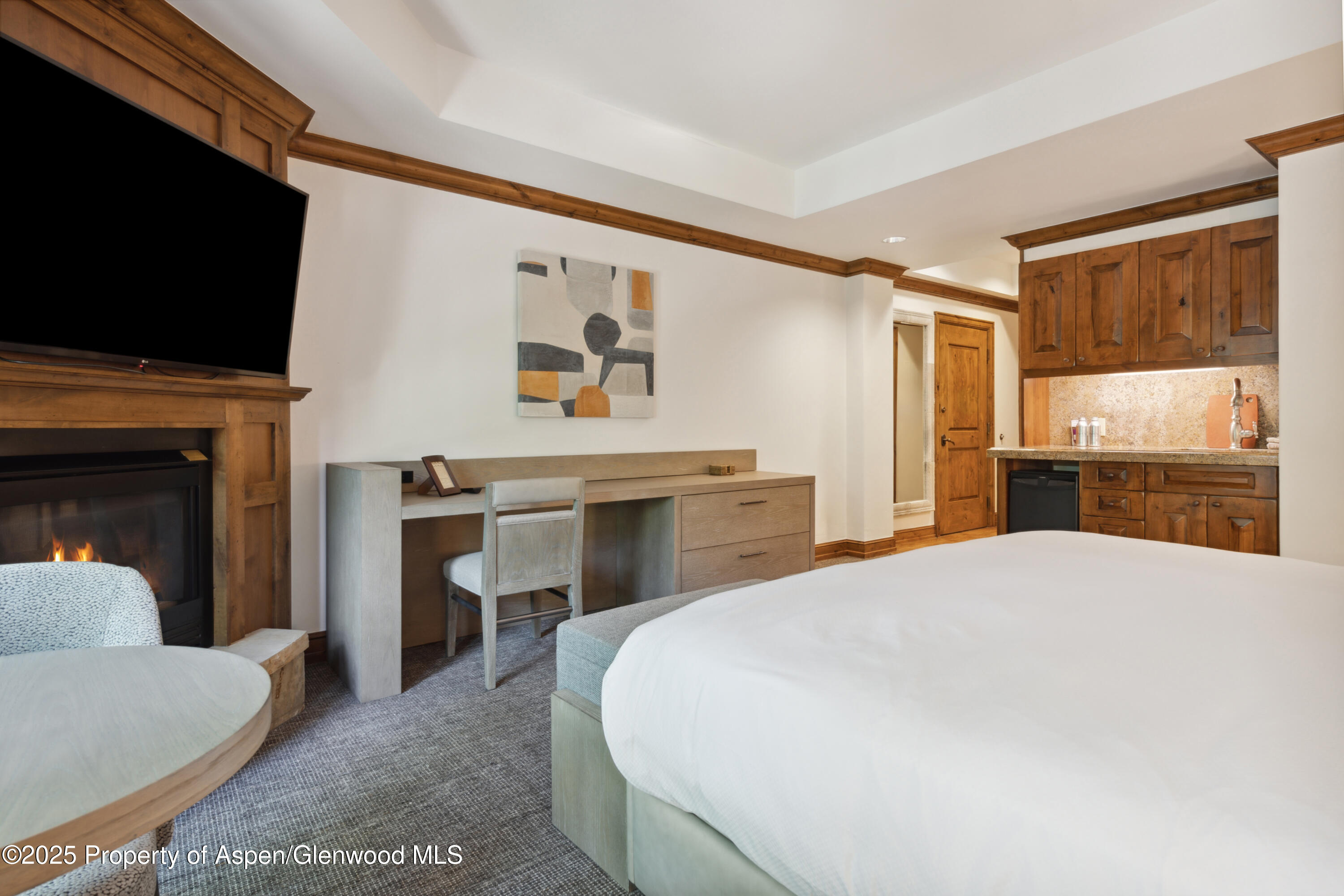 415 E Dean St 23b Week 11 Street, Unit 23b Week 11 Property Photo 9