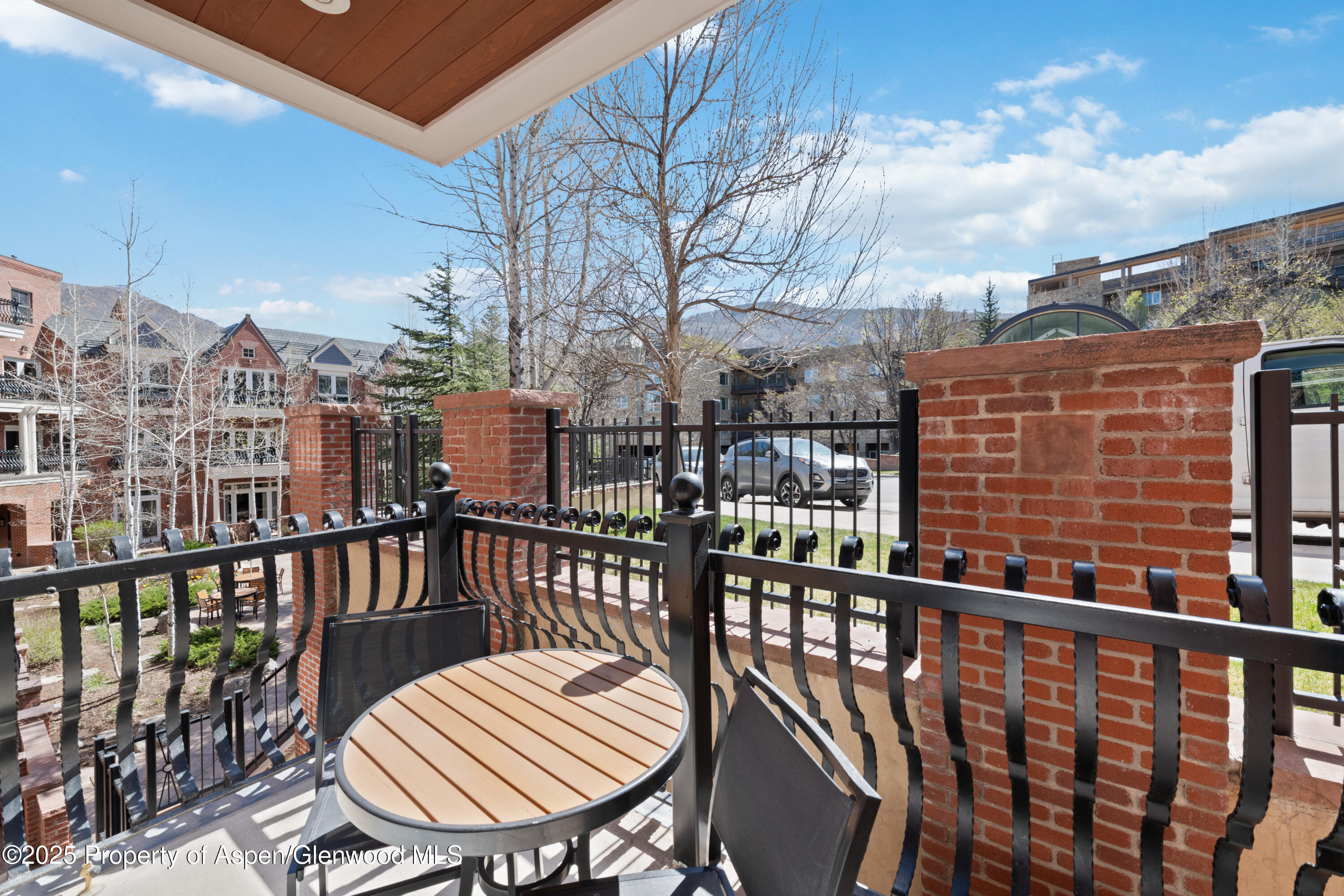 415 E Dean St 23b Week 11 Street, Unit 23b Week 11 Property Photo 16