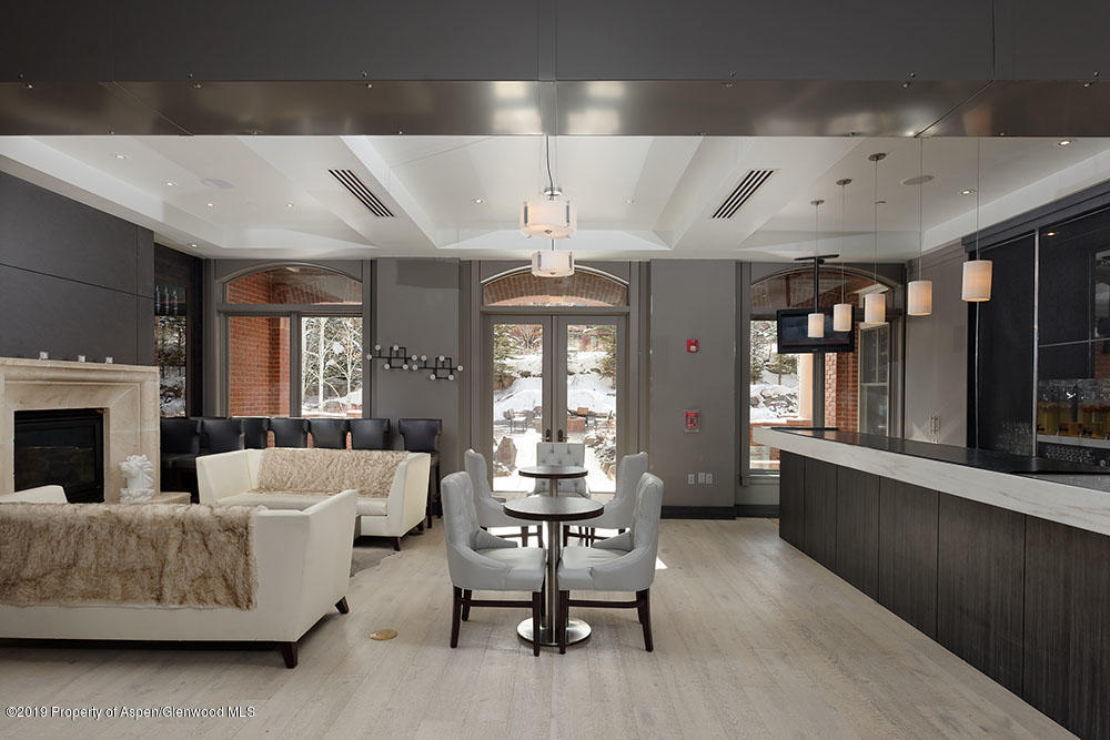 415 E Dean St 23b Week 11 Street, Unit 23b Week 11 Property Photo 18