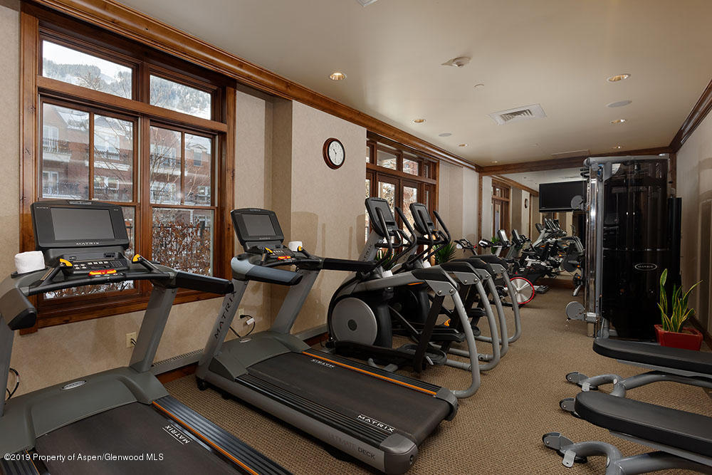 415 E Dean St 23b Week 11 Street, Unit 23b Week 11 Property Photo 19