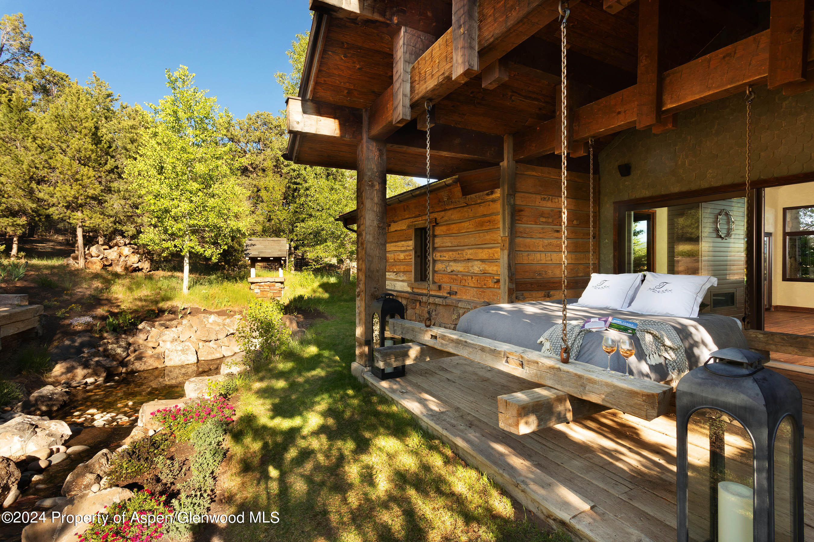 665 Callicotte Ranch Drive Property Photo 10