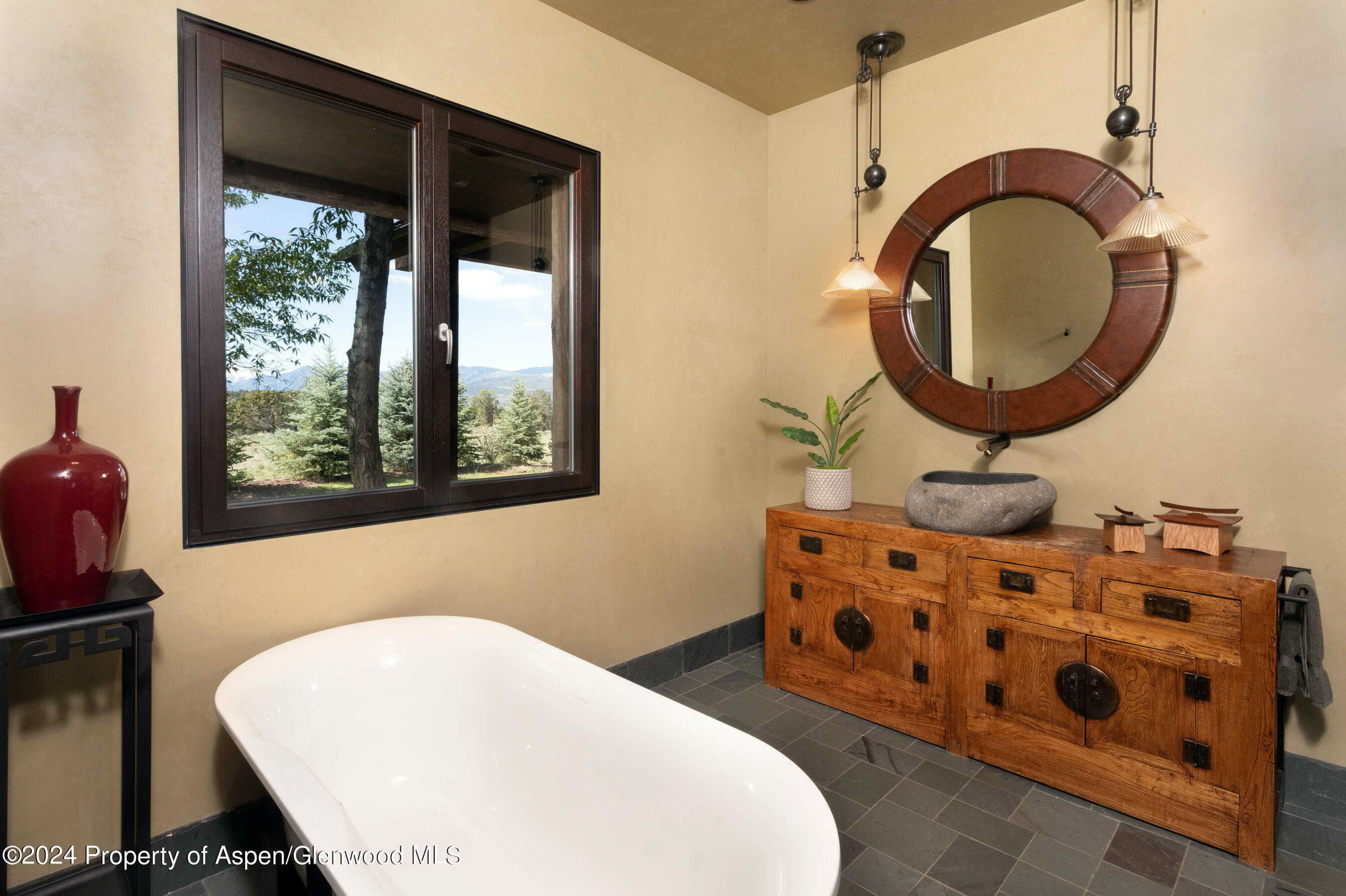 665 Callicotte Ranch Drive Property Photo 15