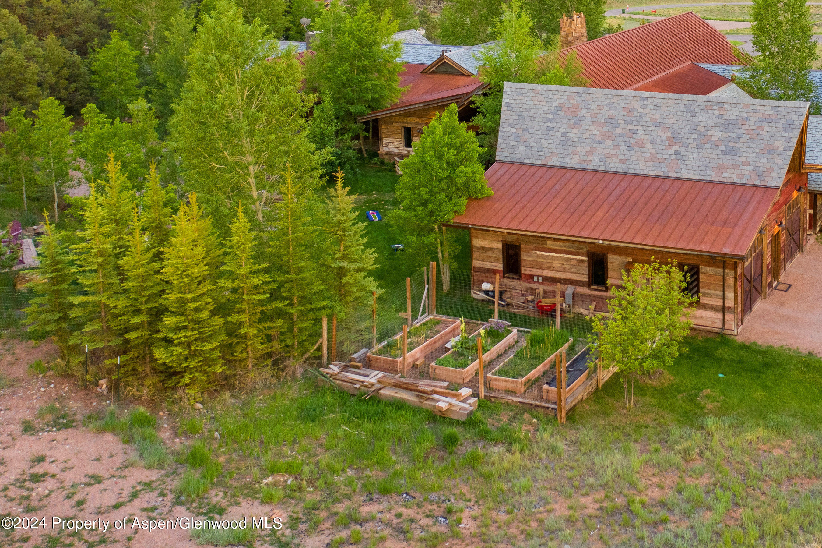 665 Callicotte Ranch Drive Property Photo 37