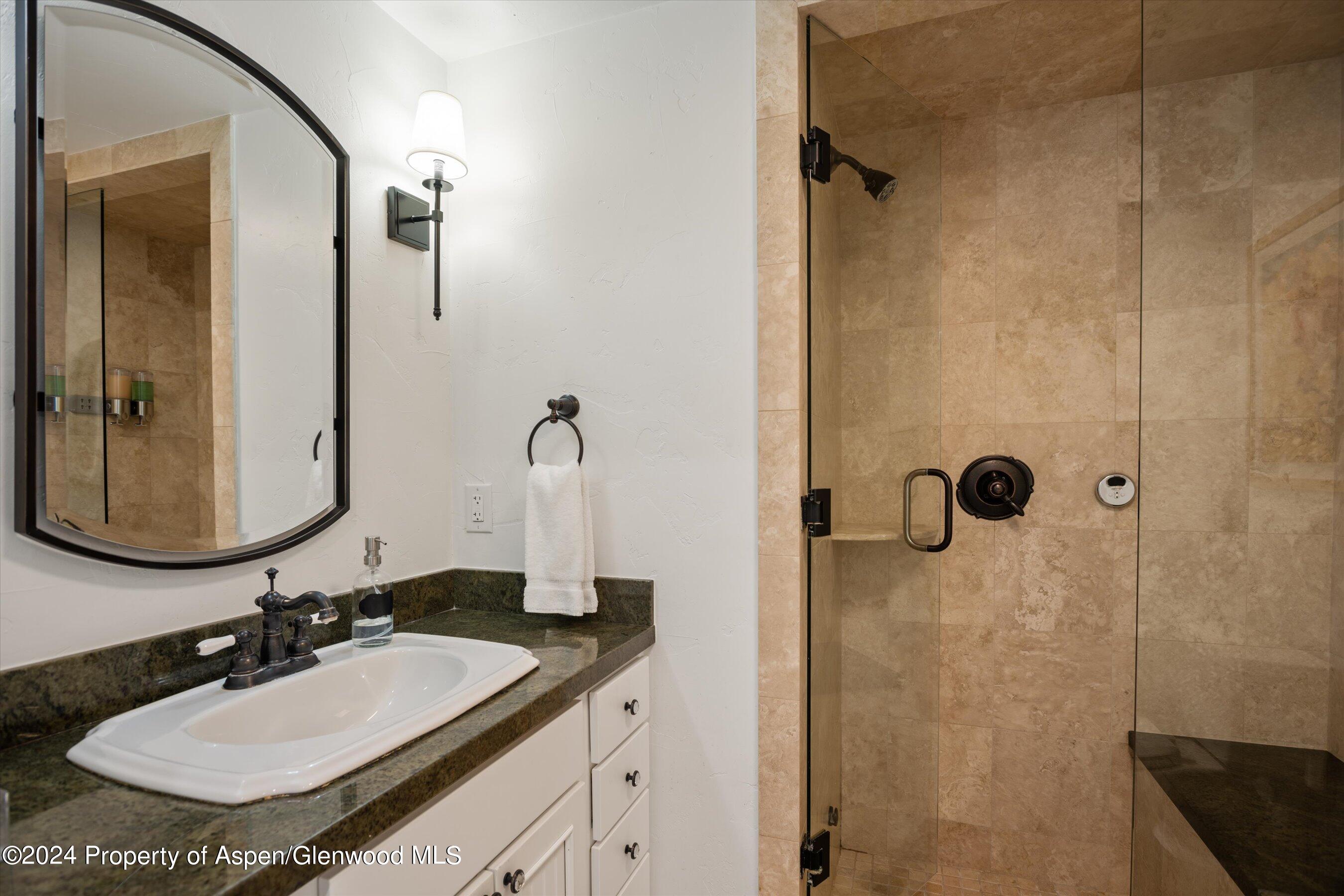 748 S Galena Street 2d Property Photo 20
