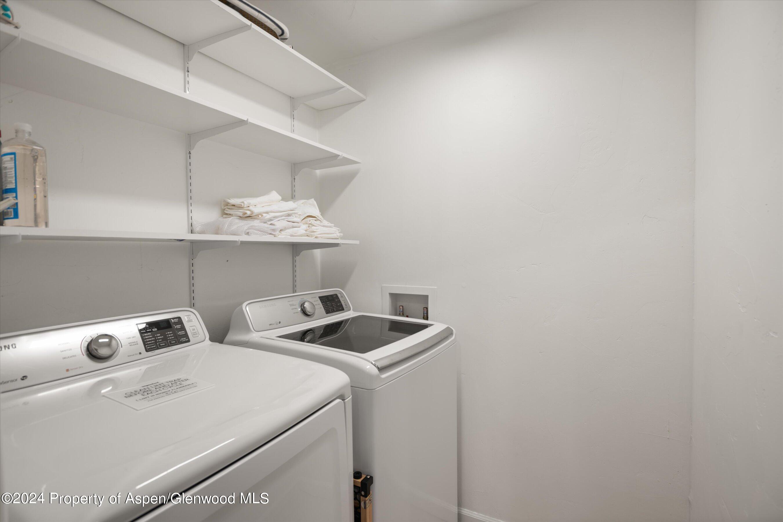 748 S Galena Street 2d Property Photo 27