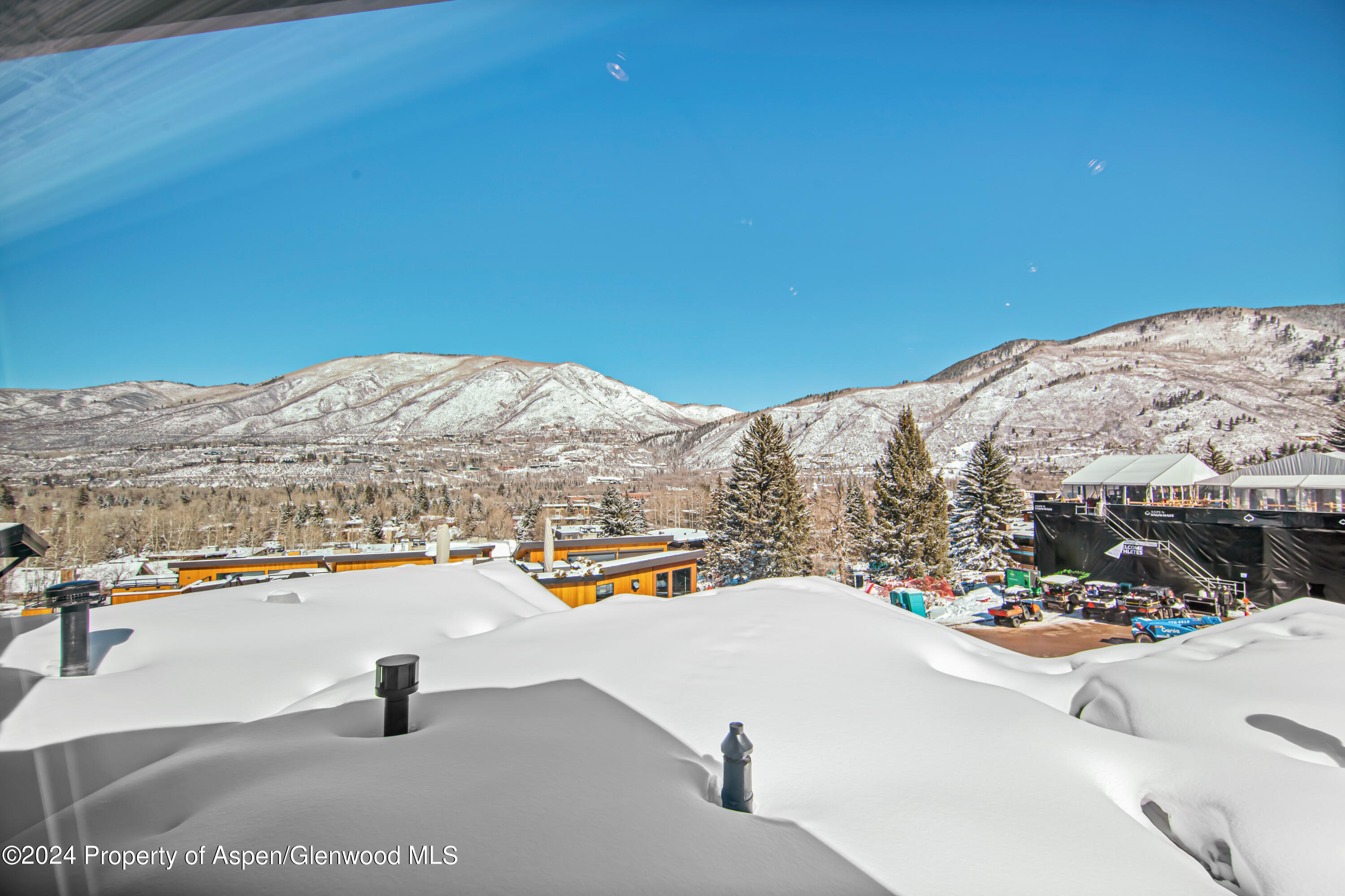 809 S Aspen Street #7 Property Photo 9