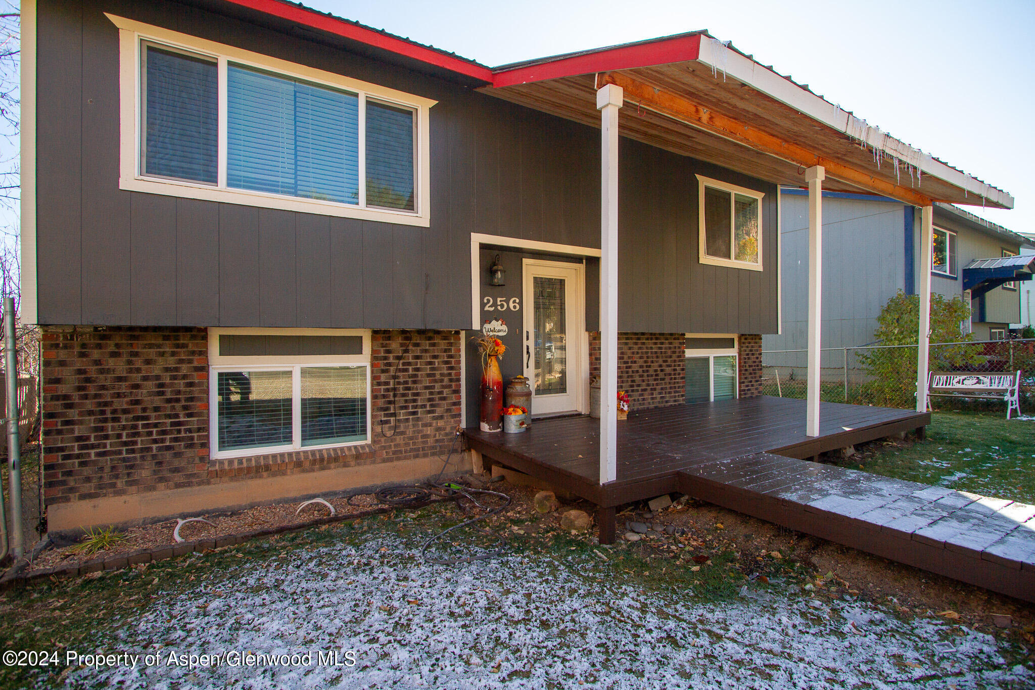 1256 CLEVELAND Street Property Photo 1