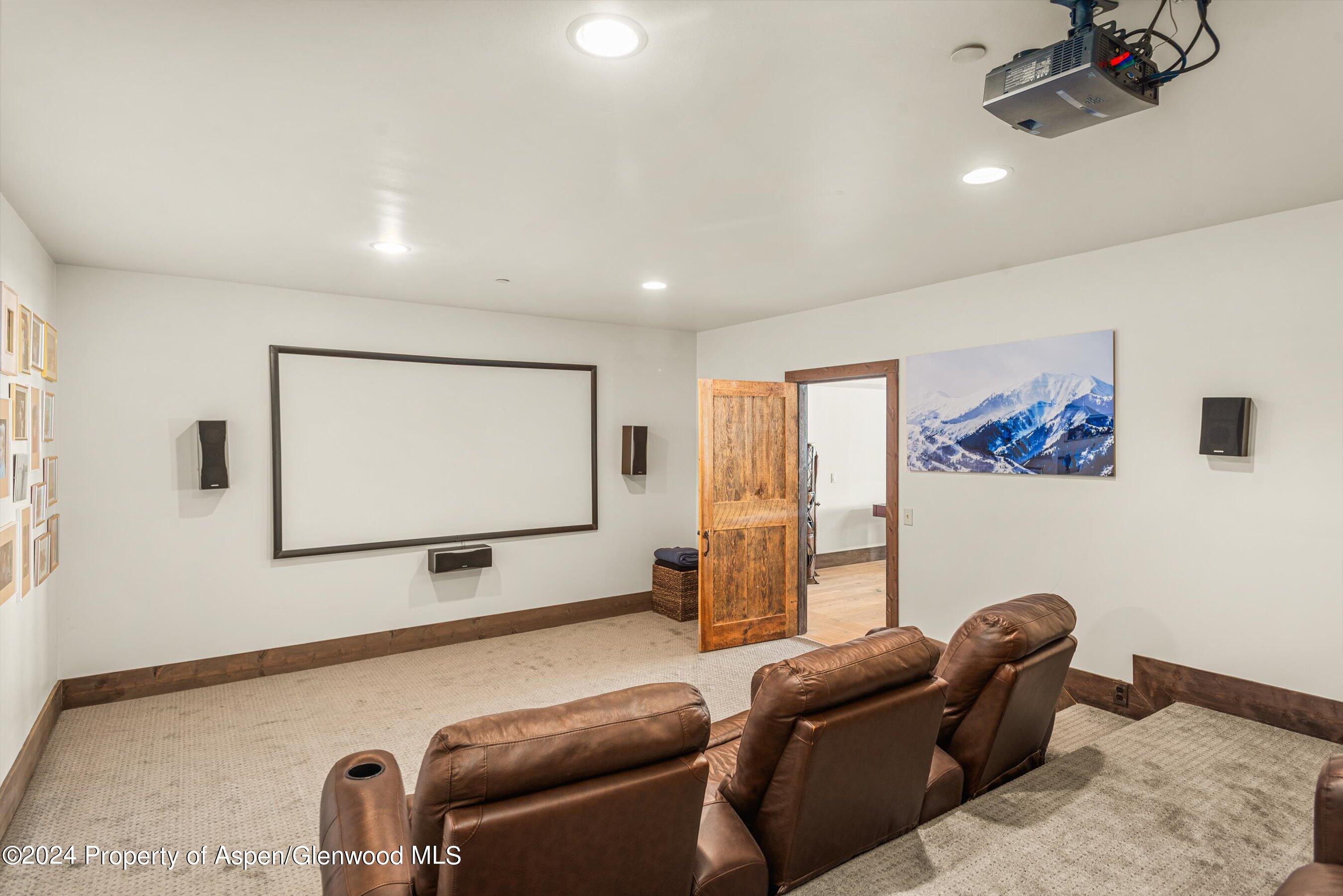 855 Moore Drive Property Photo 39