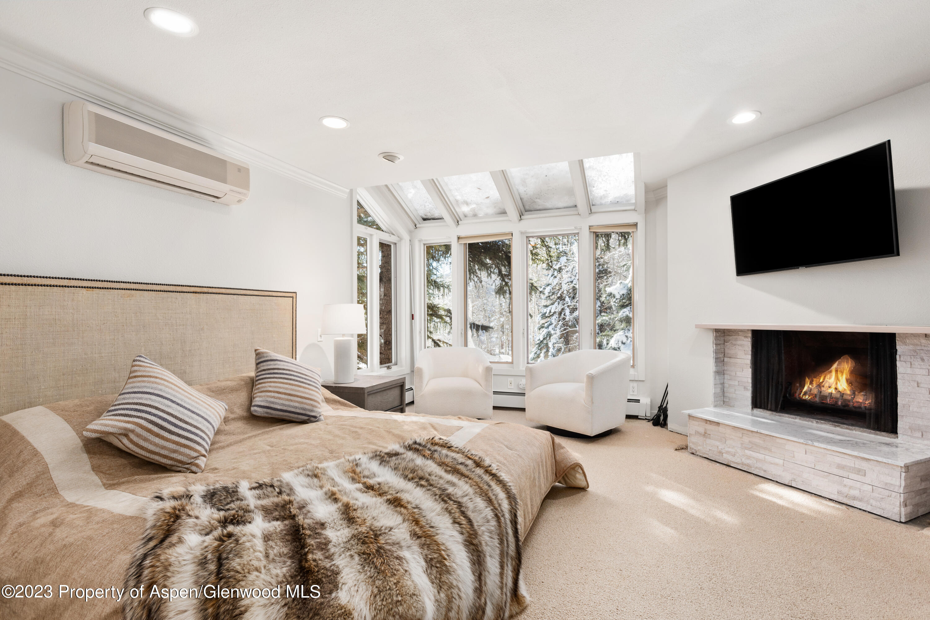 1436 Crystal Lake Road 4b Property Photo 12