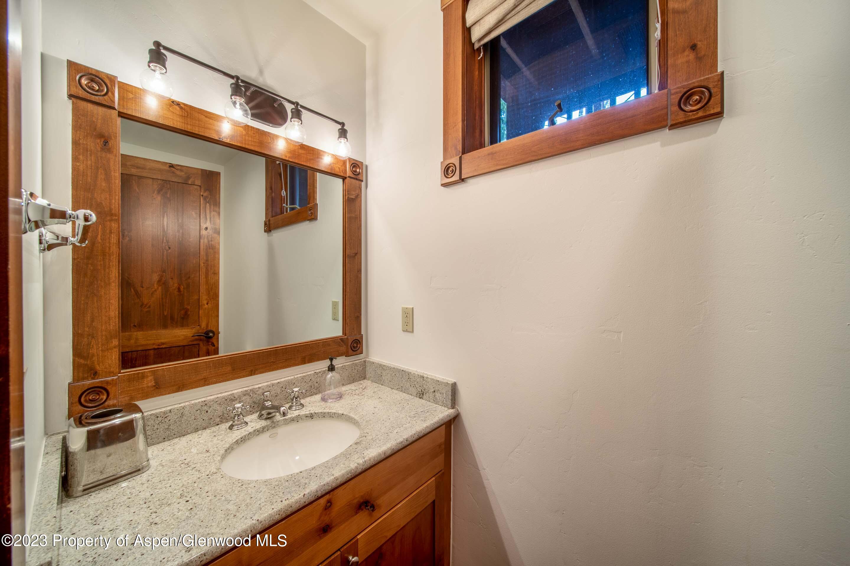 503 W Main Street B101 Property Photo 6