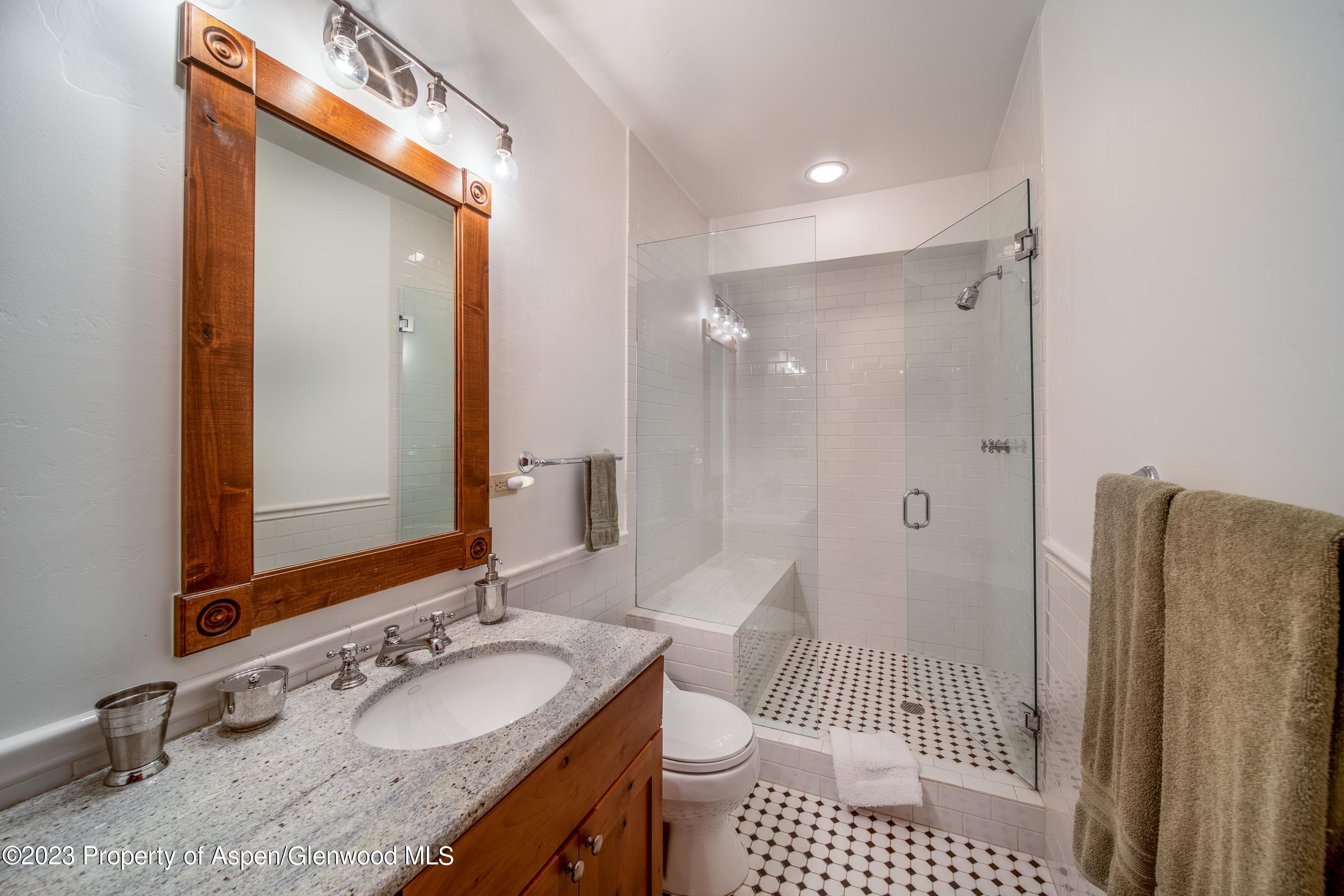 503 W Main Street B101 Property Photo 16