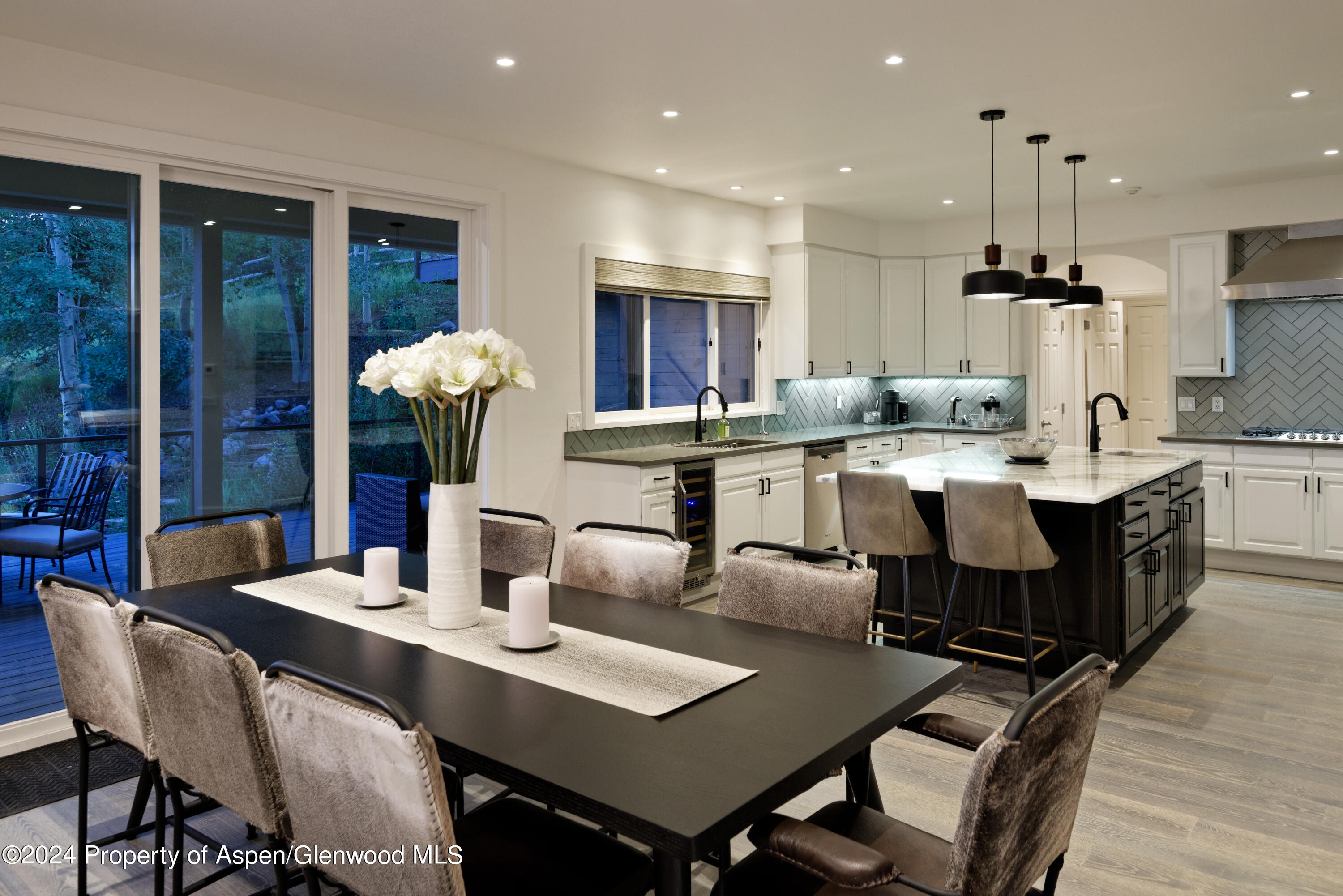 400 Medicine Bow Road Property Photo 9