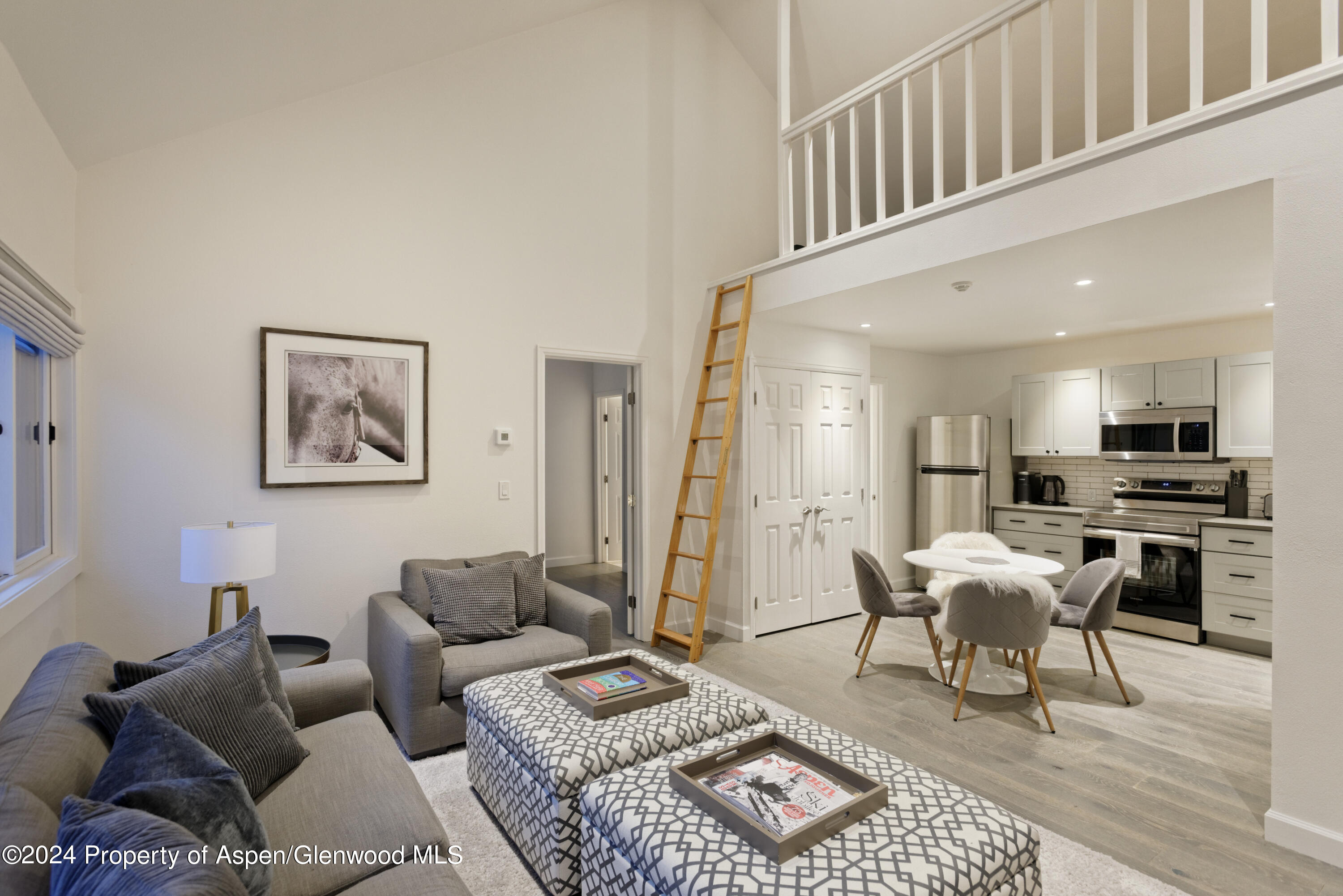 400 Medicine Bow Road Property Photo 23