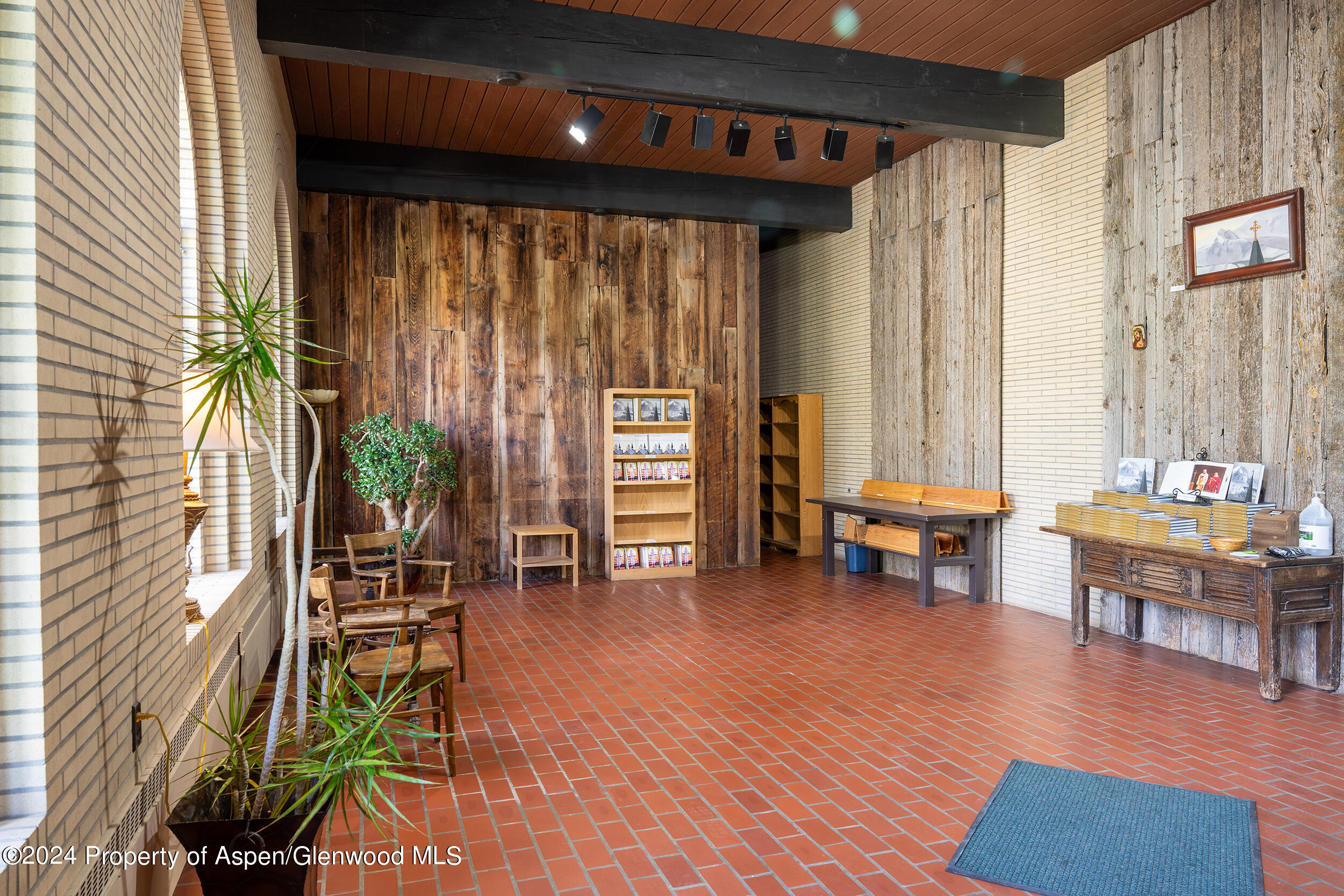 1012 Monastery Road Property Photo 25