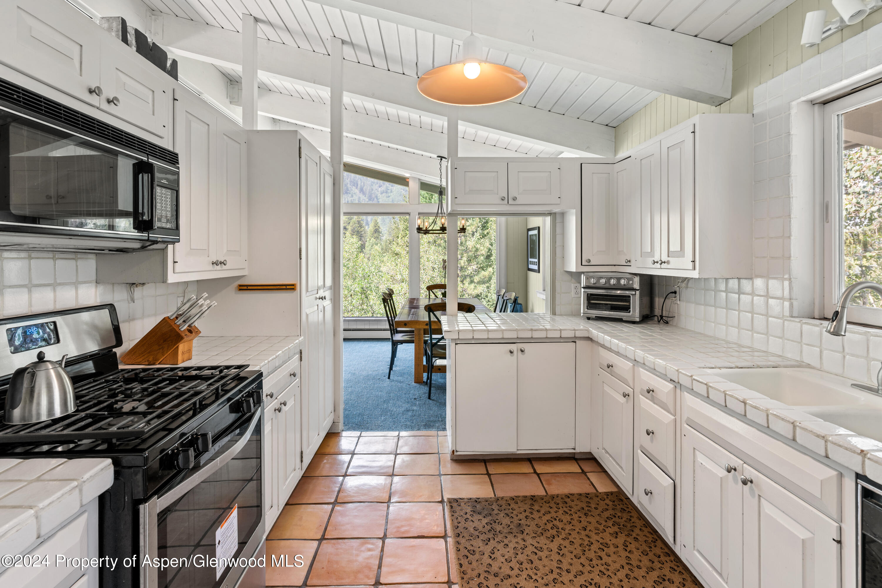 154 E Lupine Drive Property Photo 12