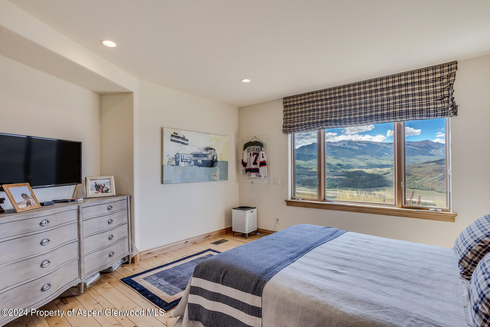 200 Stewart Drive Property Photo 22