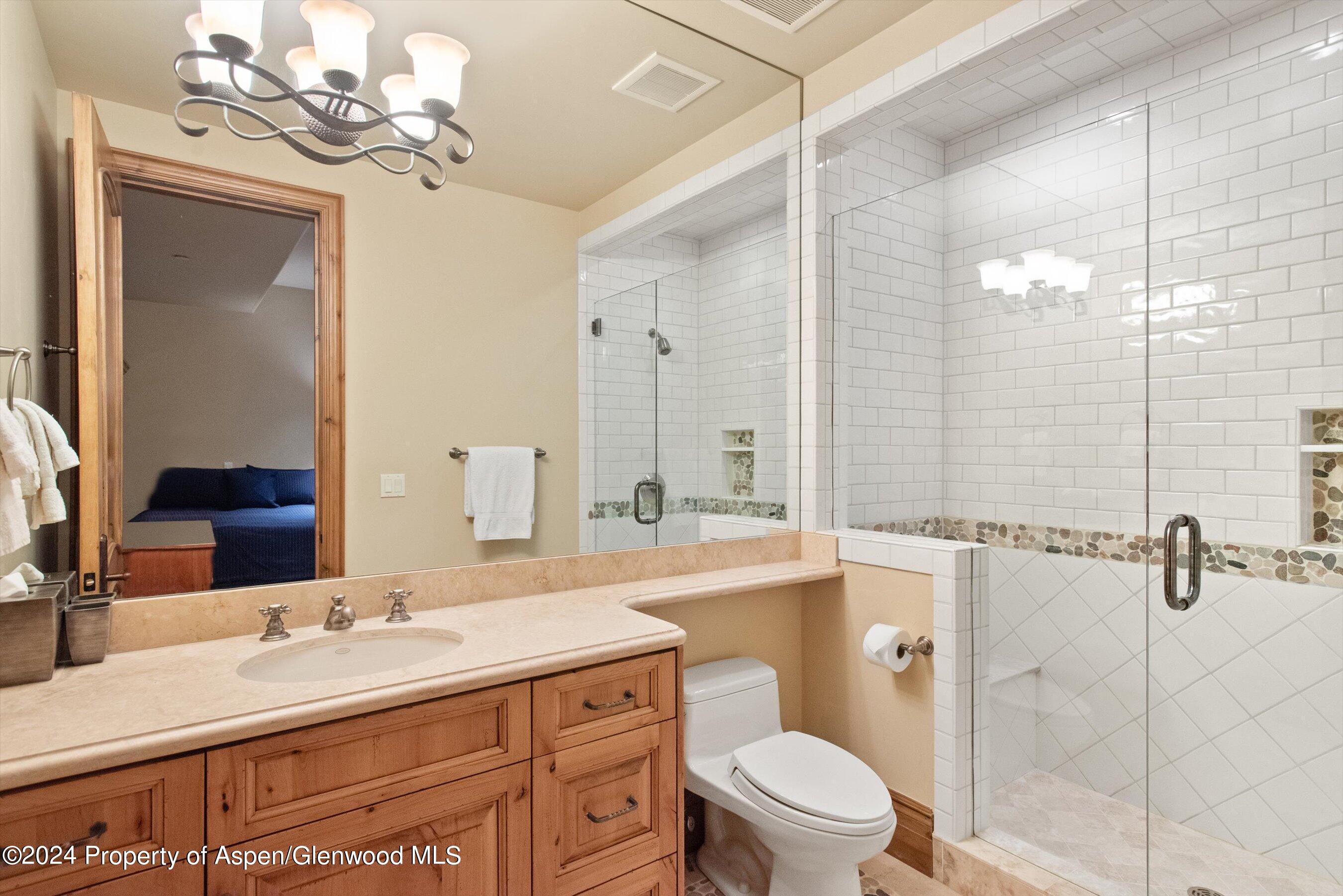 855 Bonita Unit A Property Photo 32
