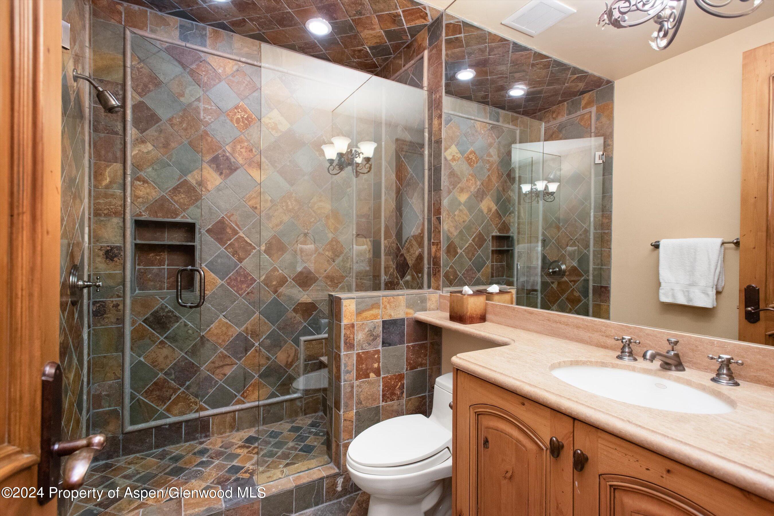 855 Bonita Unit A Property Photo 33