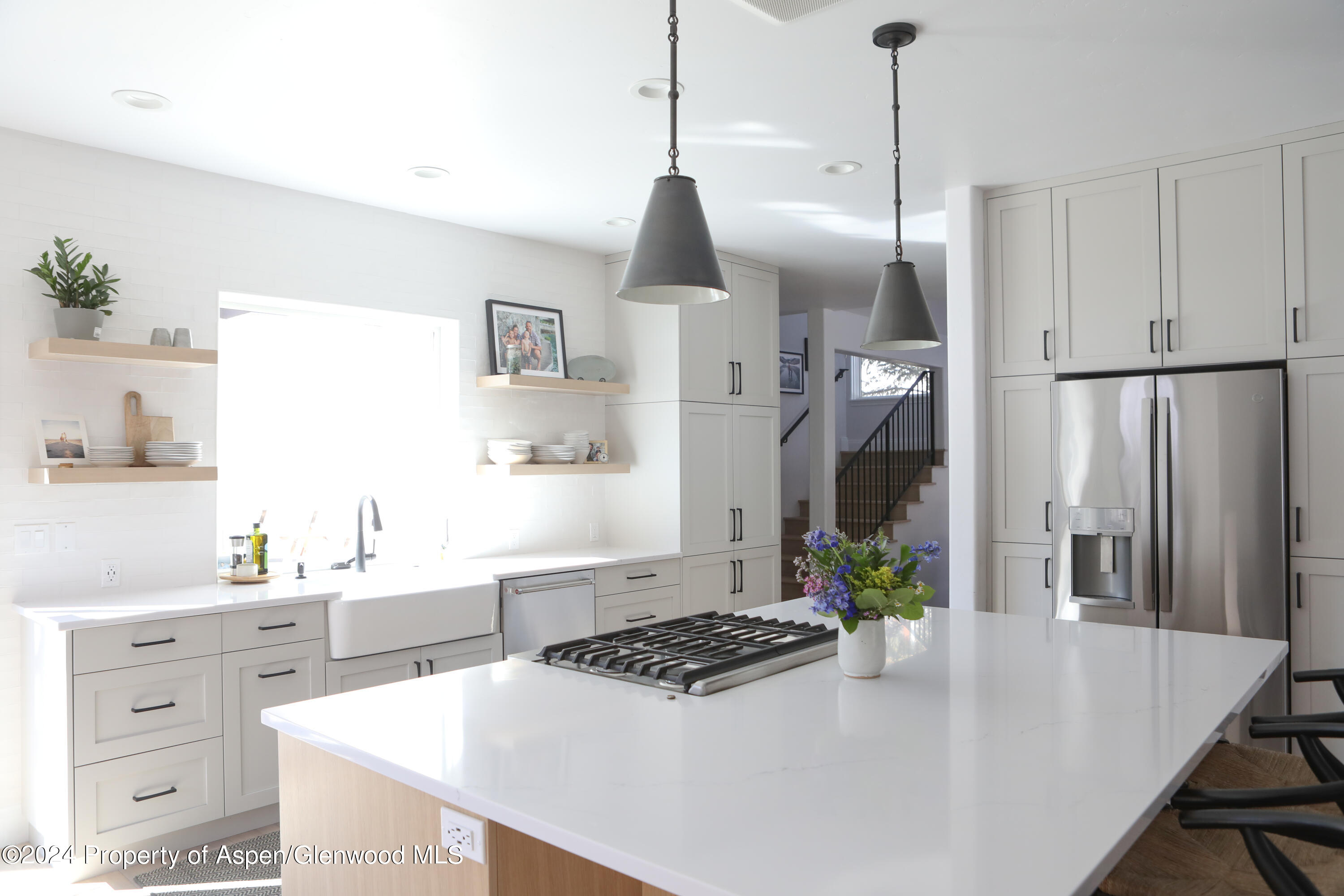 364 Summerset Lane Property Photo 12