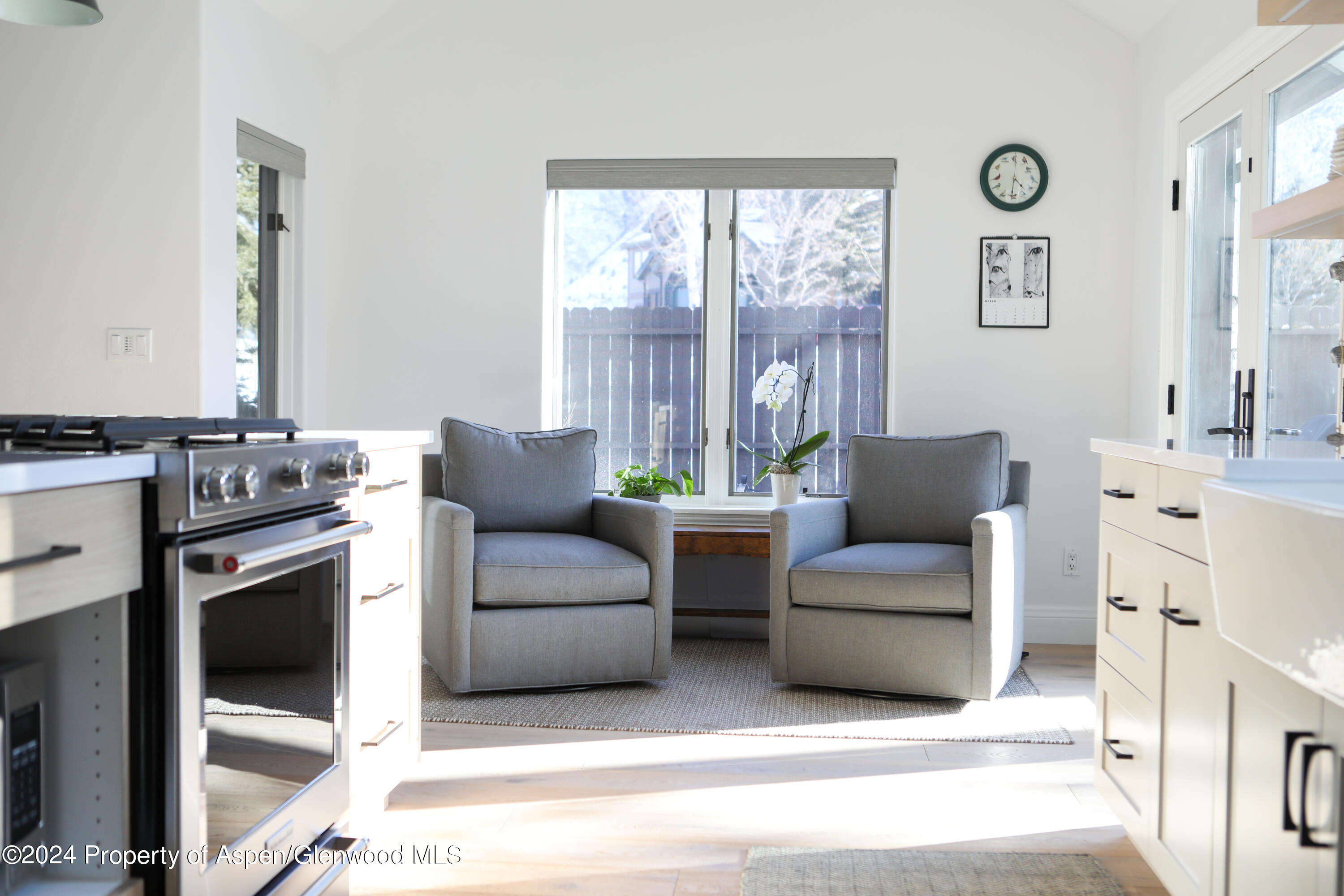 364 Summerset Lane Property Photo 14