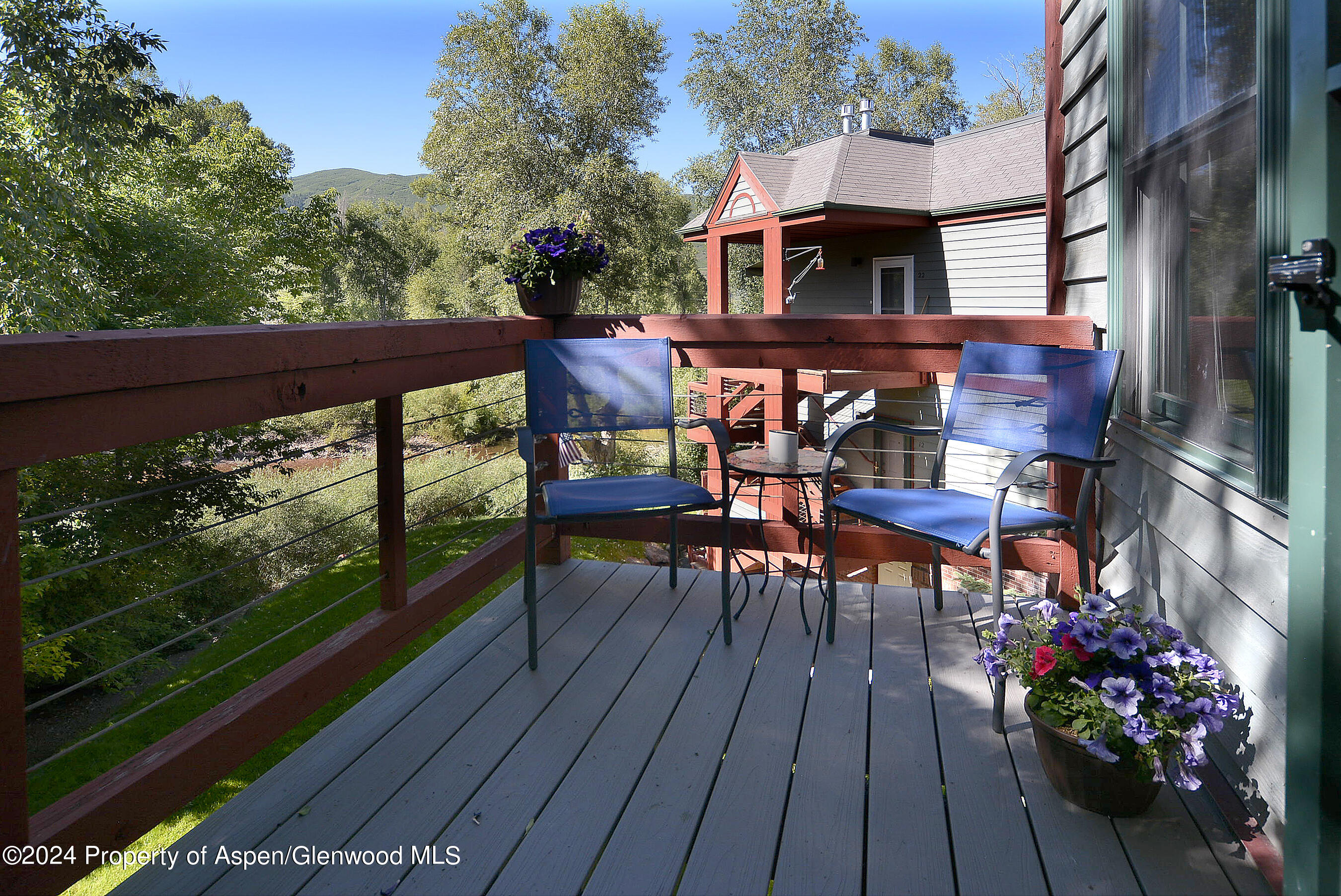 855 Gold Rivers Court, 21d Property Photo 1
