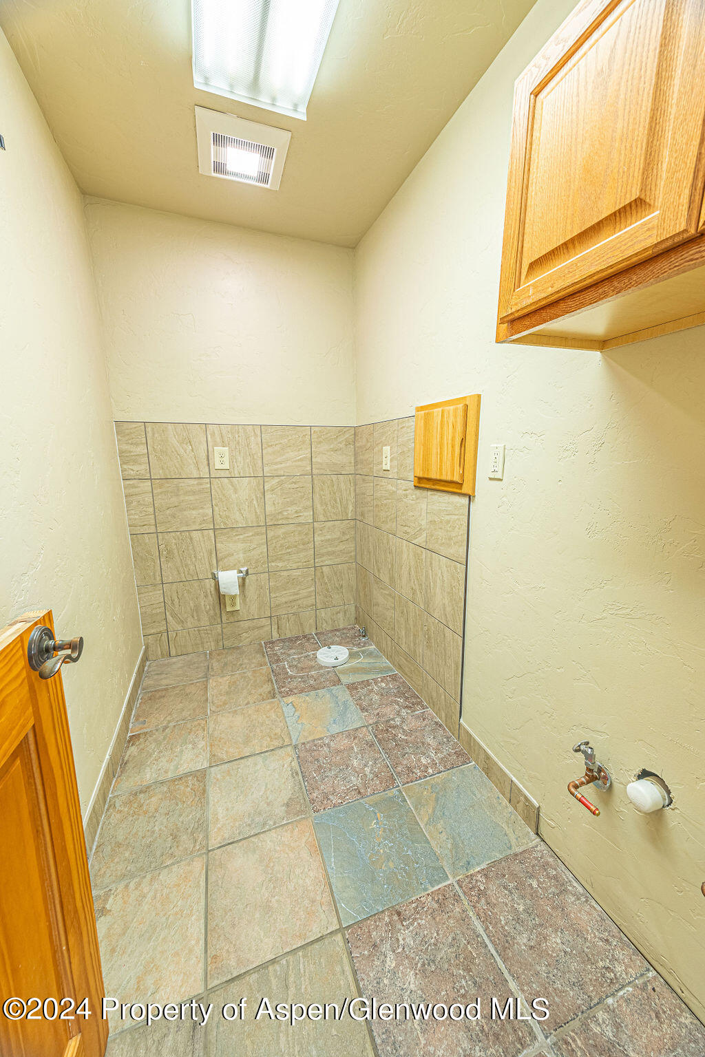 1135 E Highway 40 Property Photo 23
