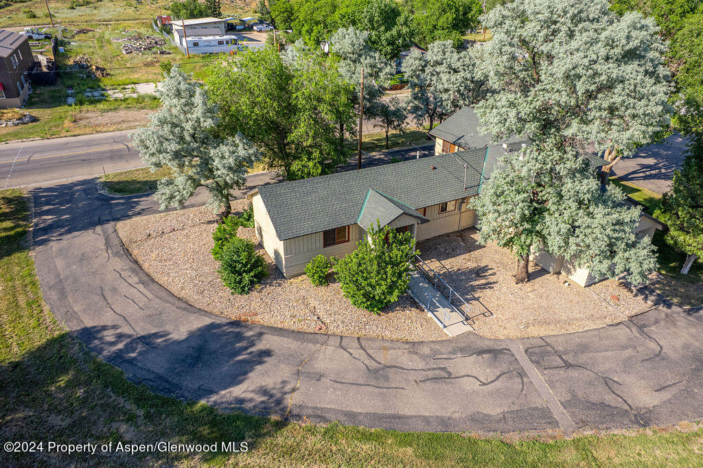 1135 E Highway 40 Property Photo 41