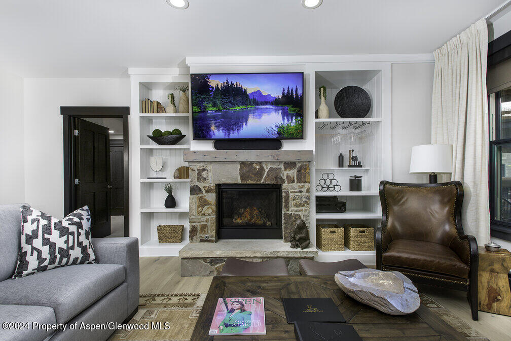 0239 Snowmass Club Circle, 112 Property Photo 10