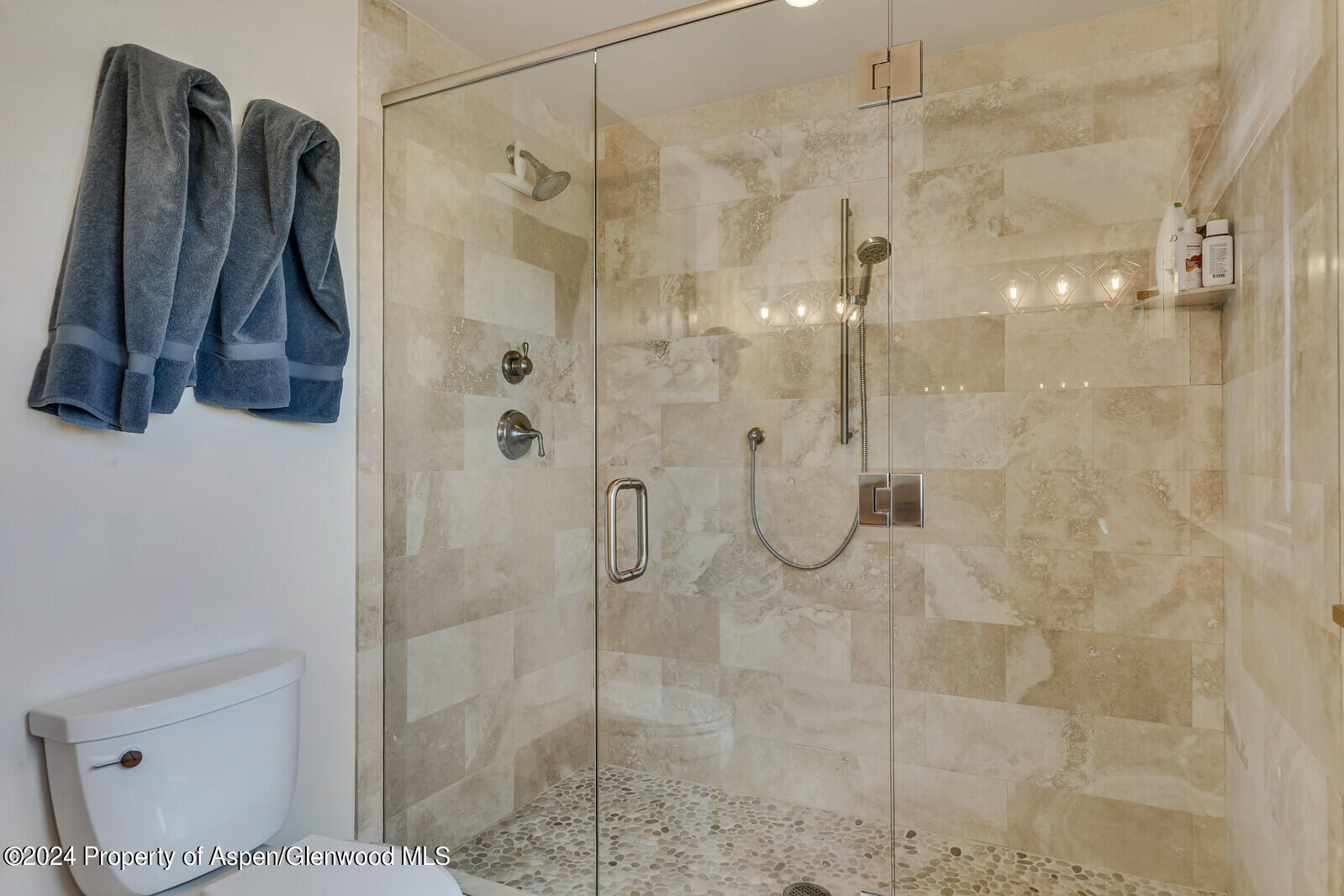 138 Club Lodge Drive Property Photo 24