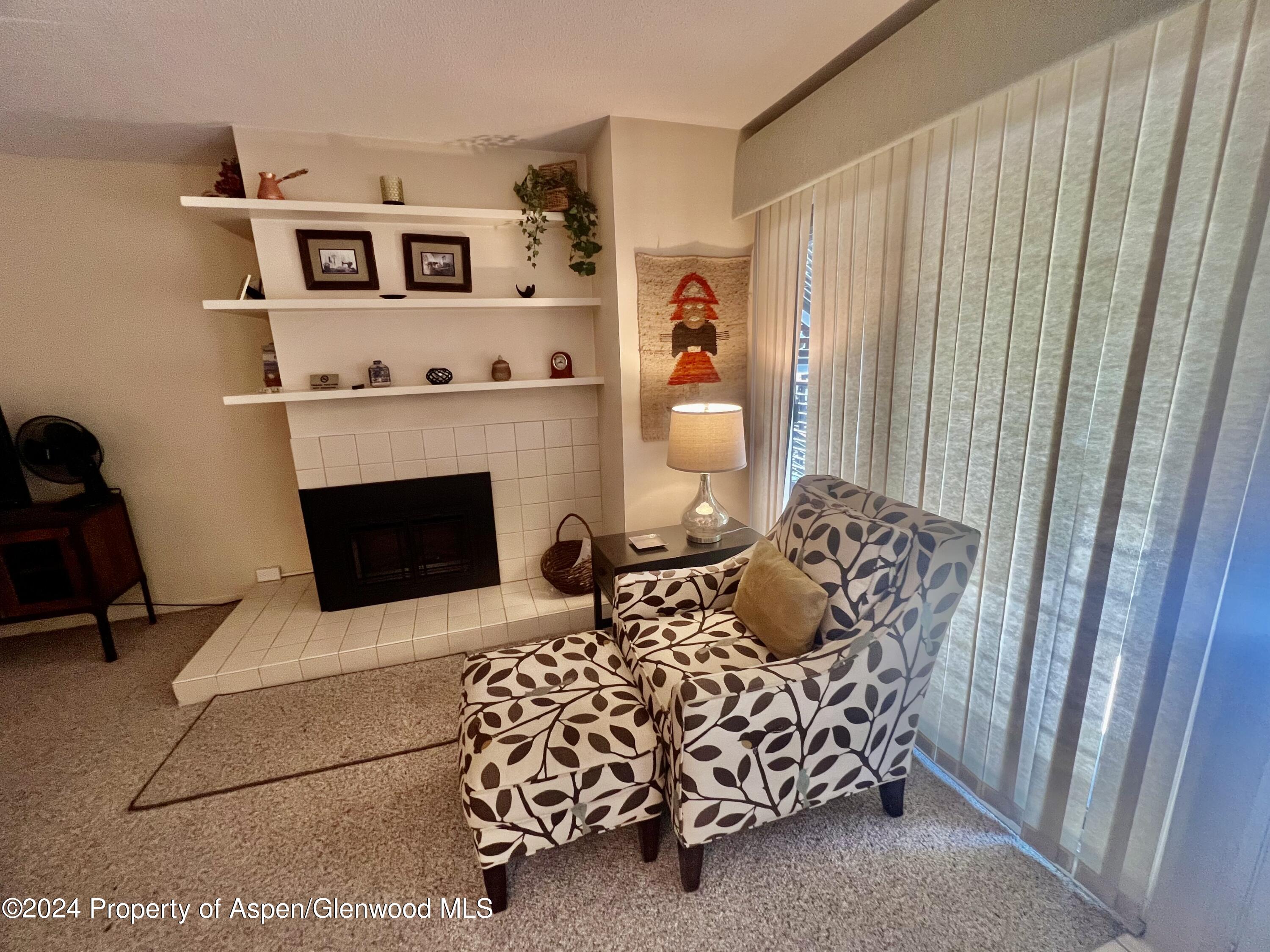 210 E Cooper Avenue 2d Property Photo 10
