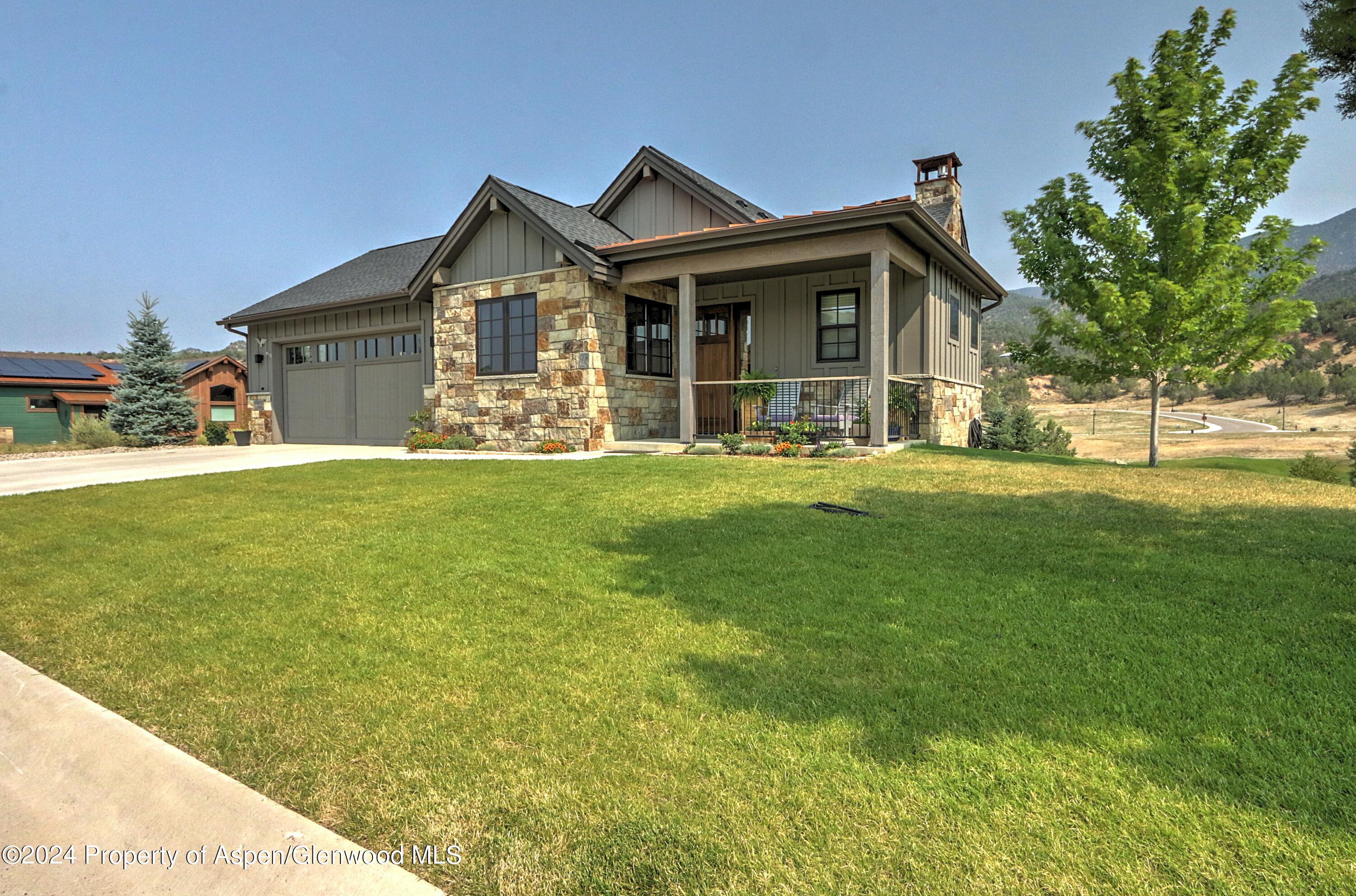 10 Stag Court Property Photo 2