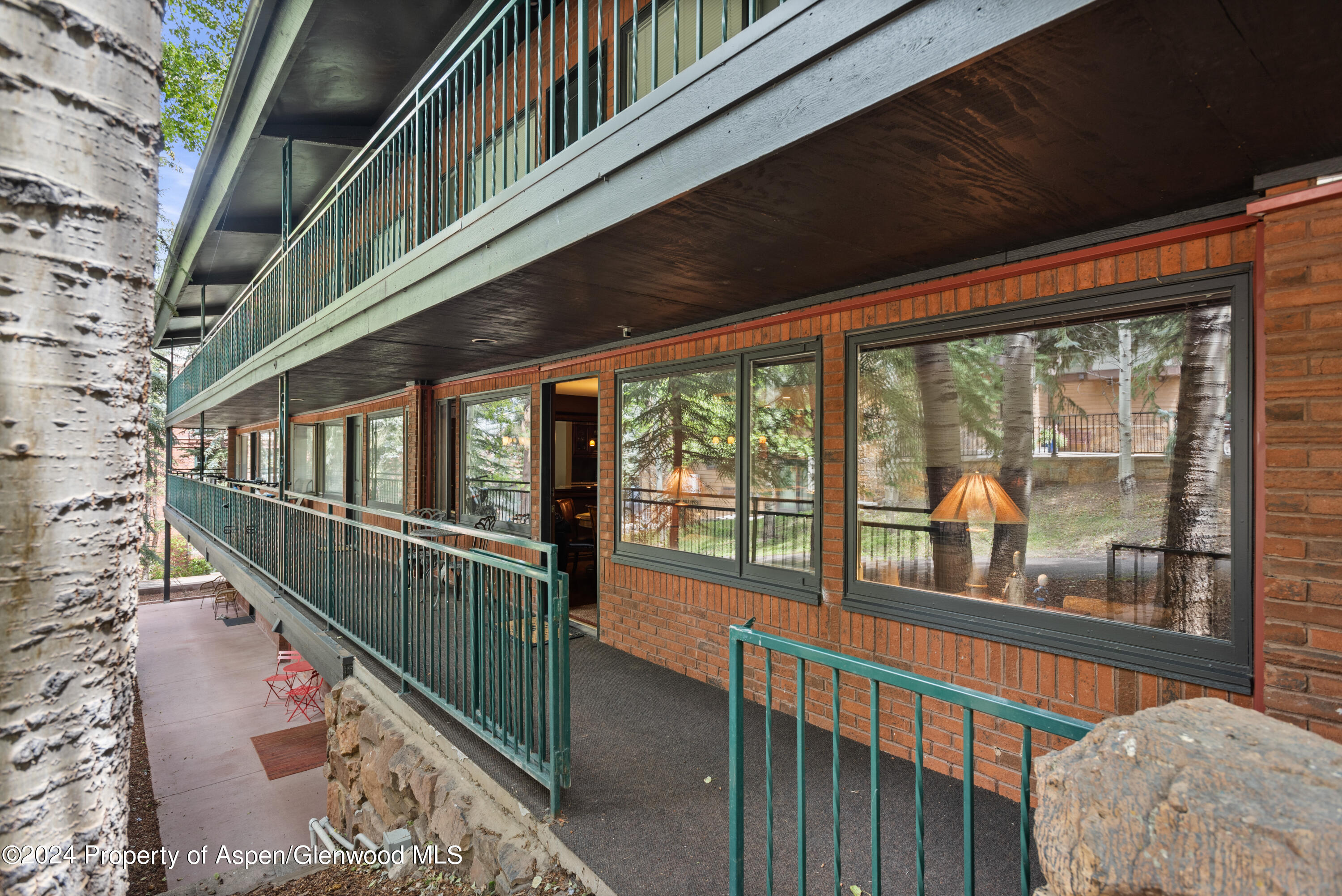 731 S Mill Street, 2c Property Photo 17