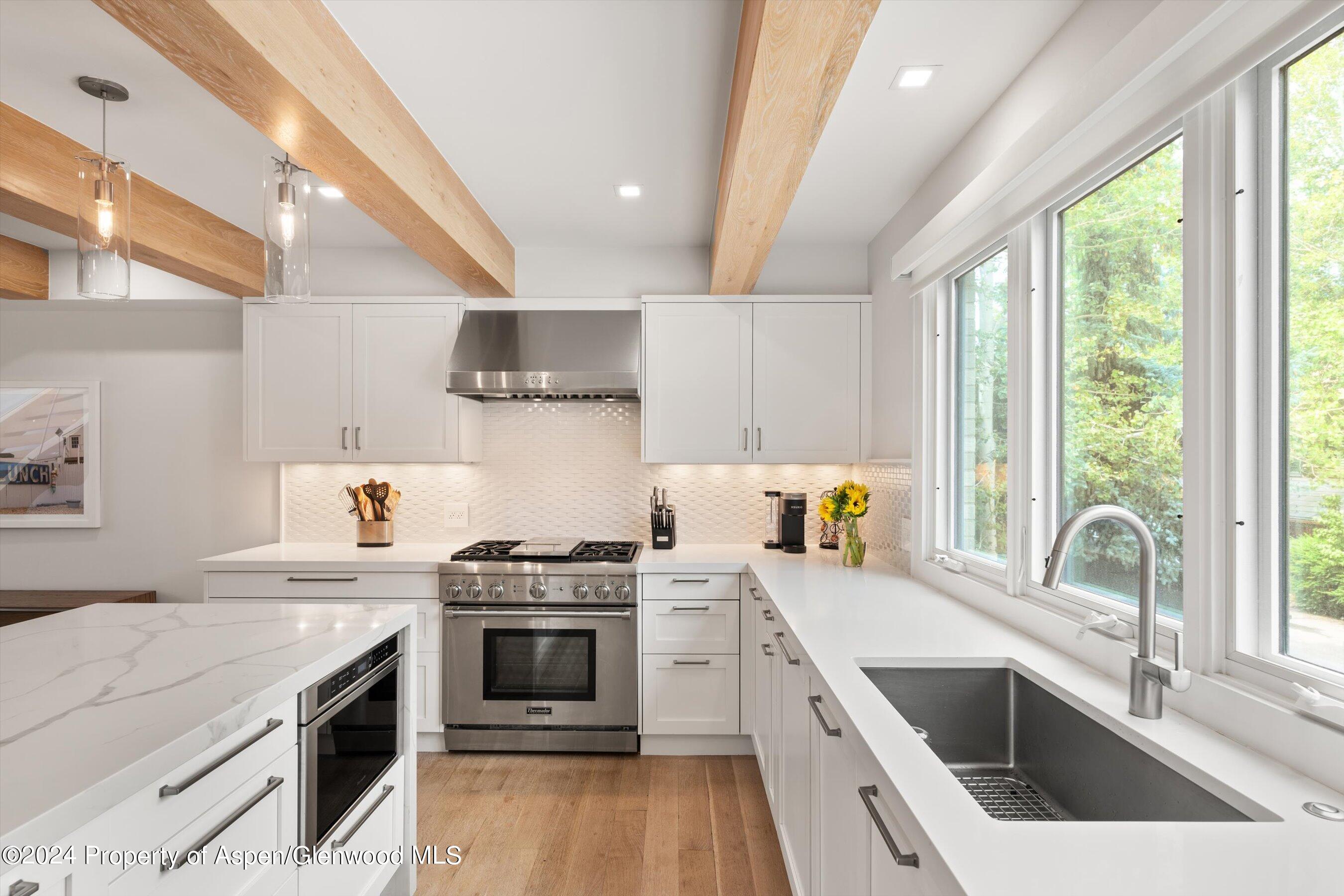 812 E Cooper Avenue Property Photo 16