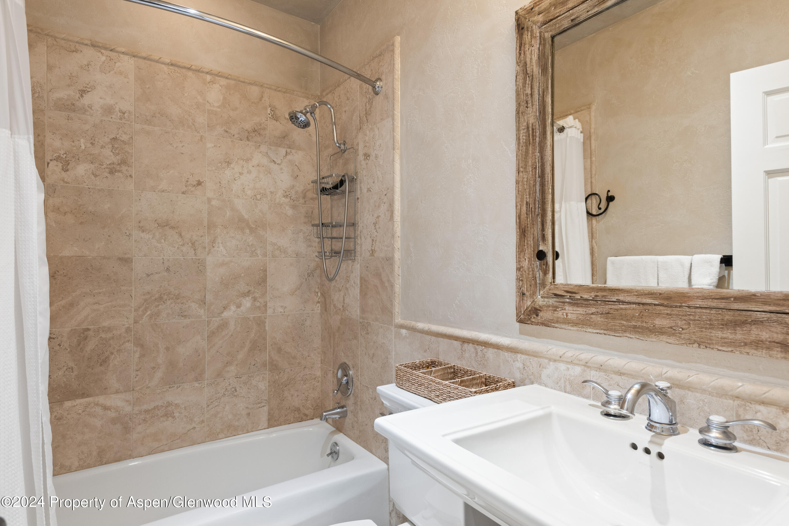 725 E Durant Avenue, Unit 19 Property Photo 11