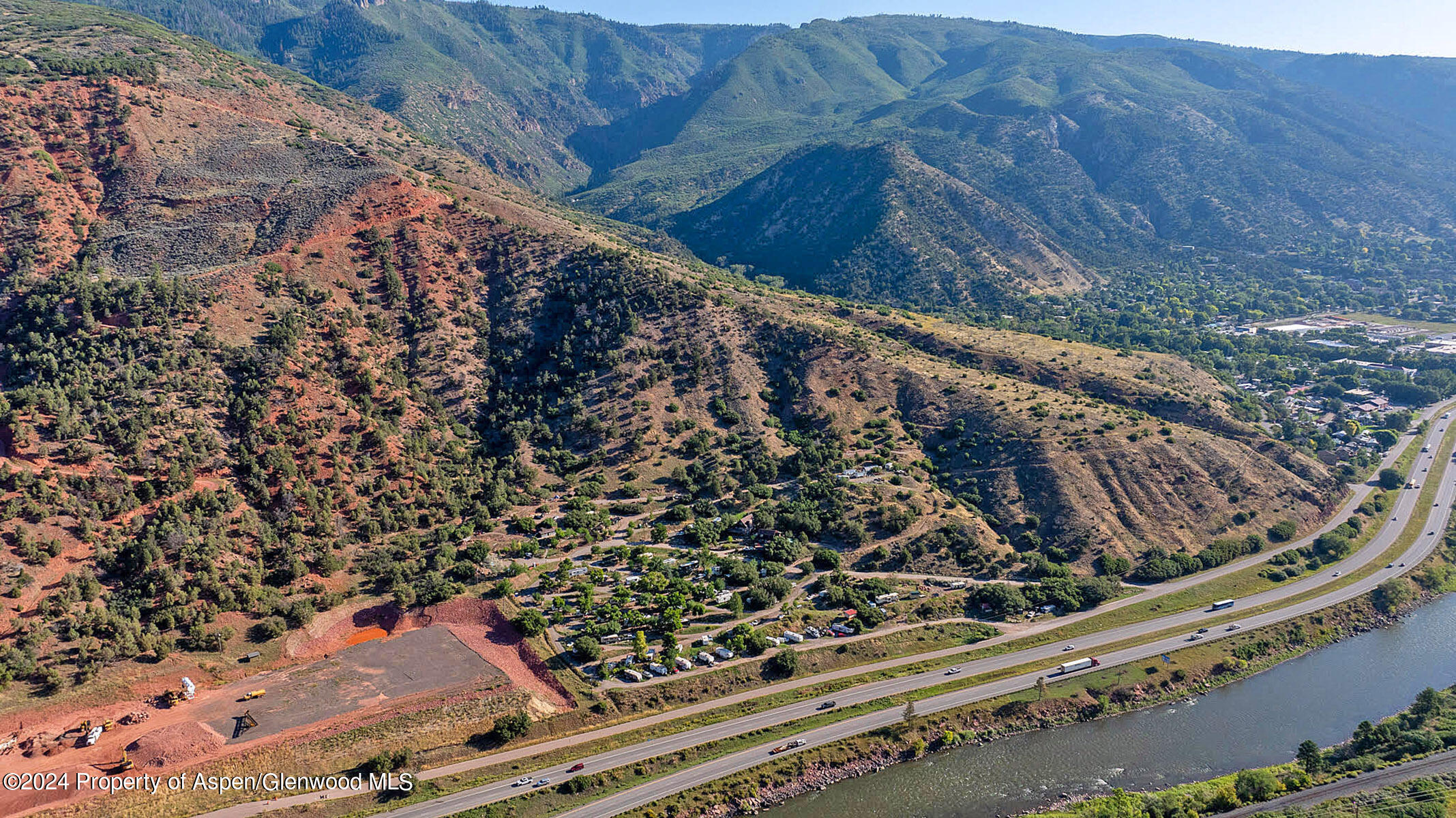 50235 Us Highway 6 Property Photo 6