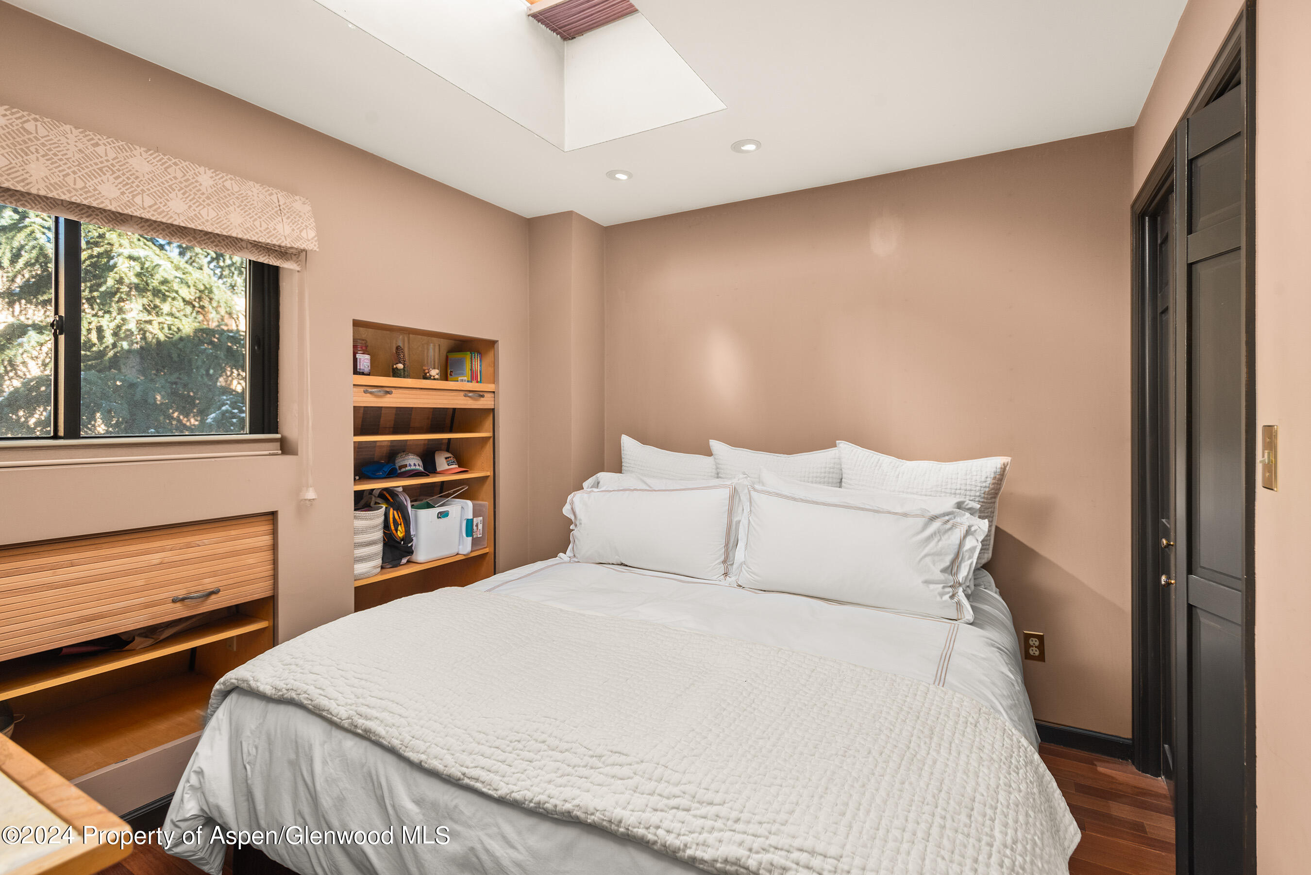 124 E Durant Avenue, Unit 1 Property Photo 7