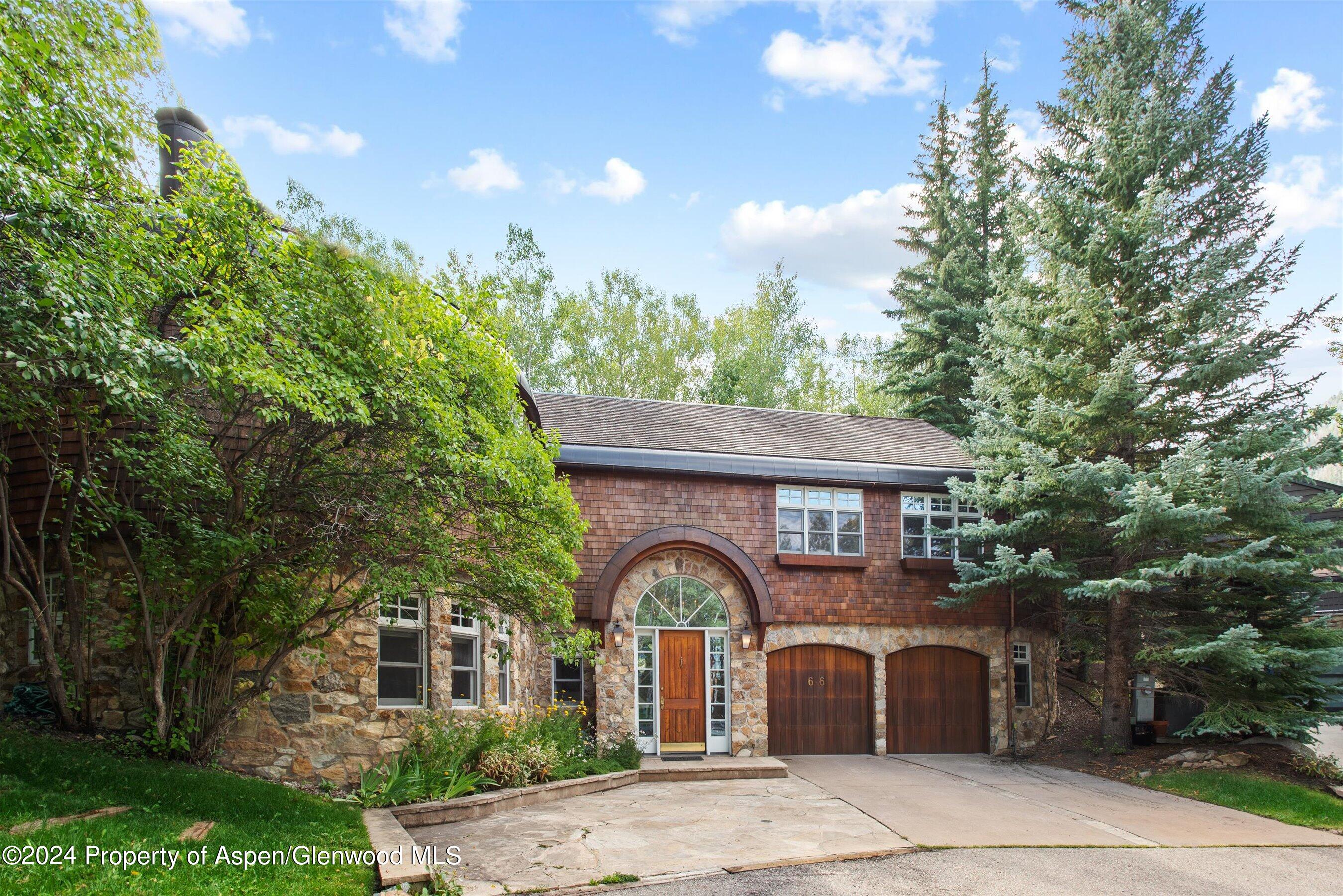 66 Alpine Court Property Photo 3