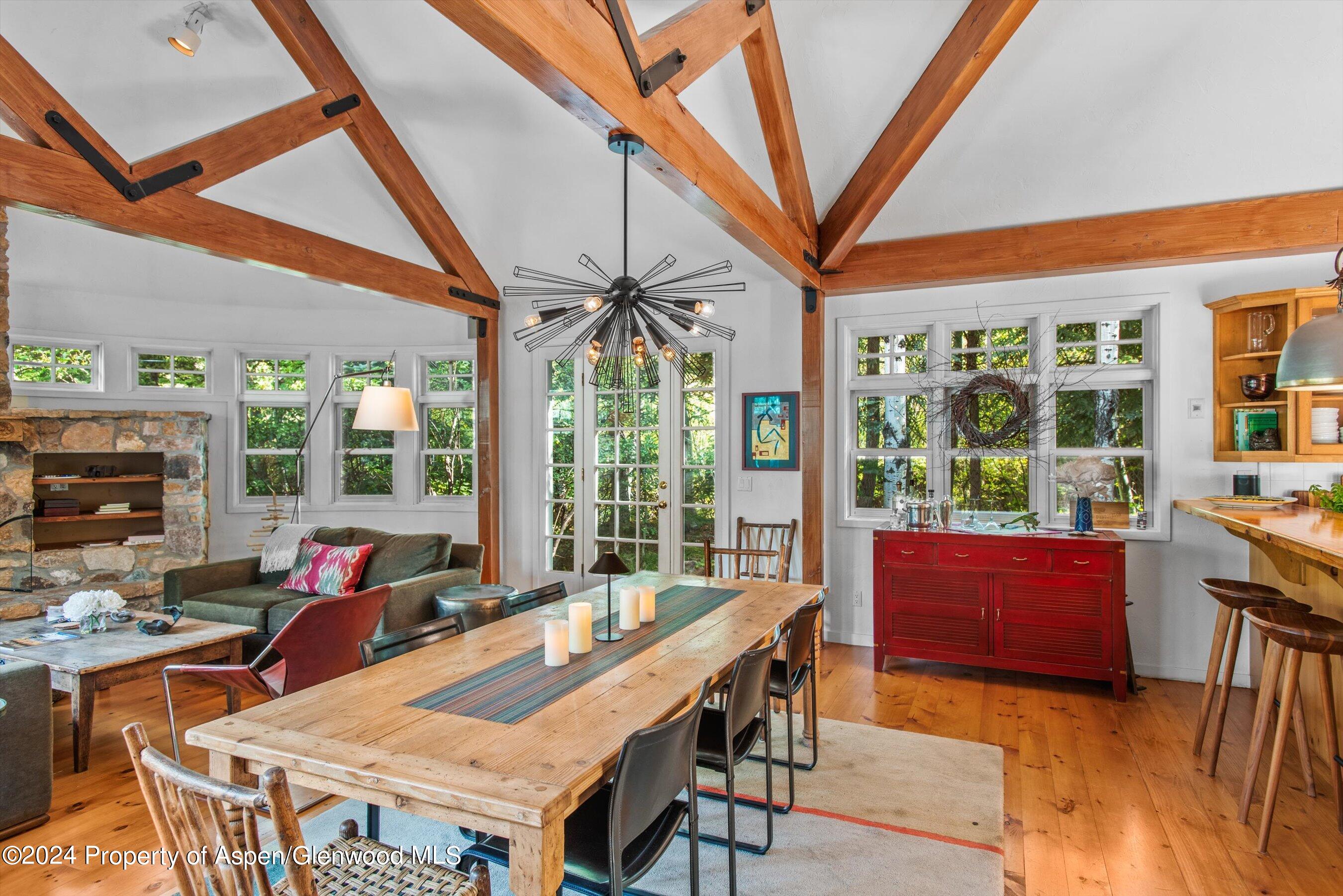 66 Alpine Court Property Photo 8