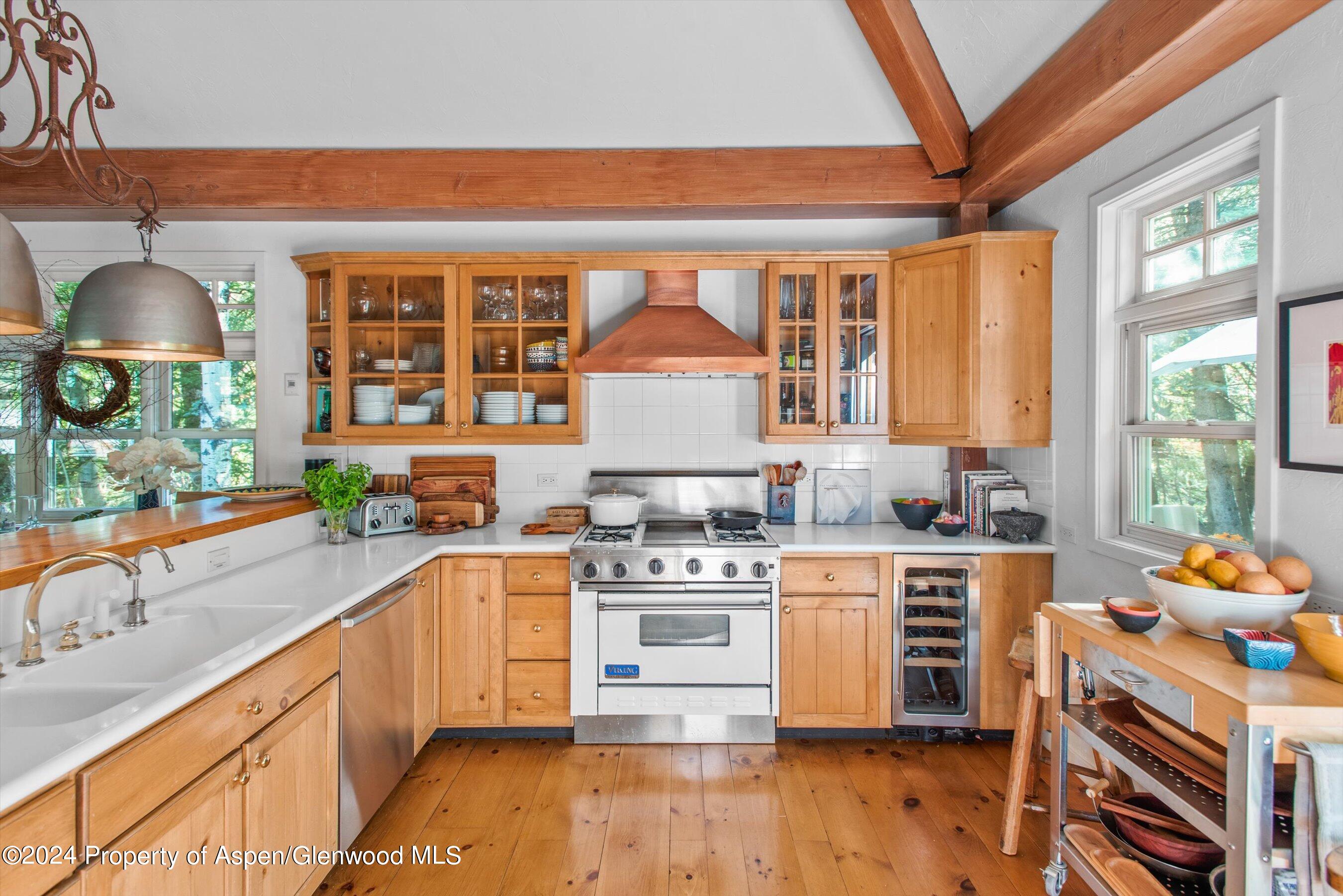 66 Alpine Court Property Photo 12