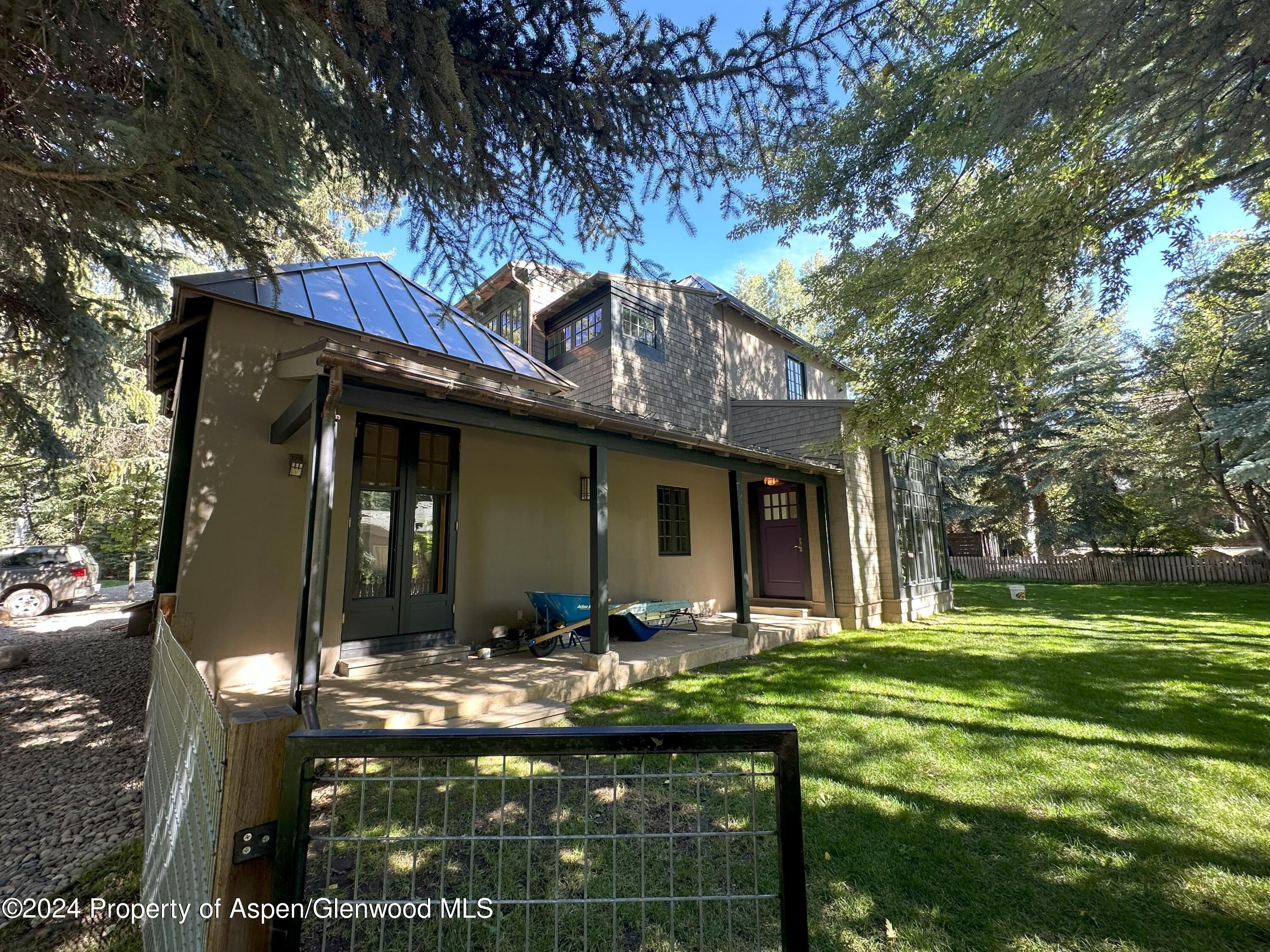 1425 Silver King Drive Drive Property Photo 1