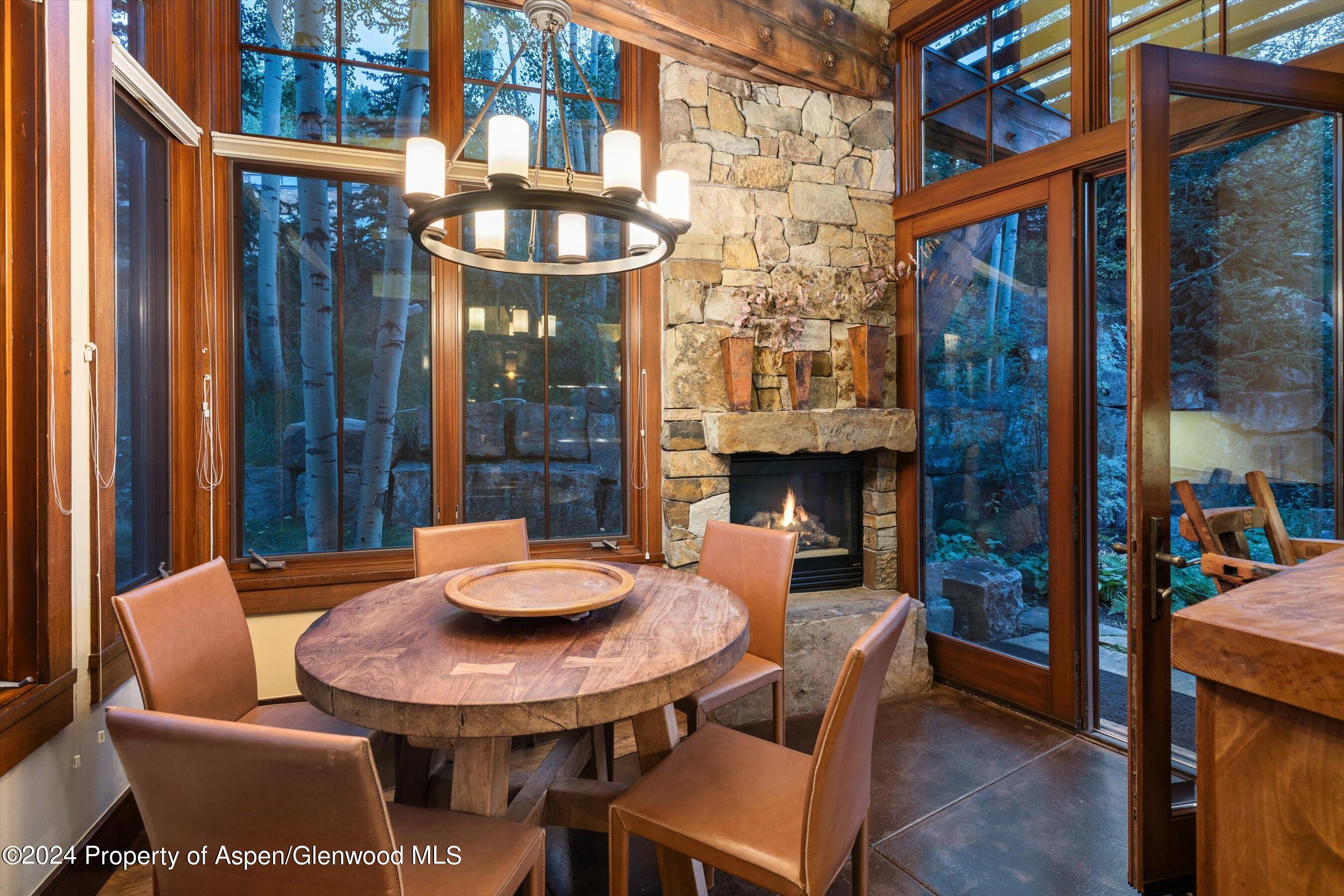 1021 Two Creeks Drive Property Photo 14